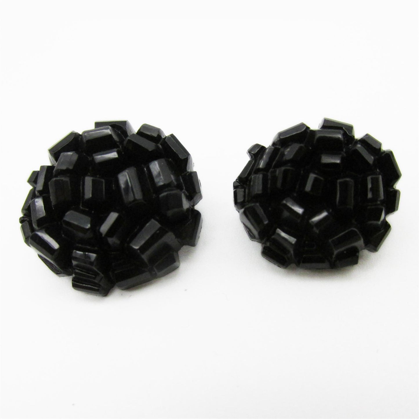 Jagged Jet Black Button 4367