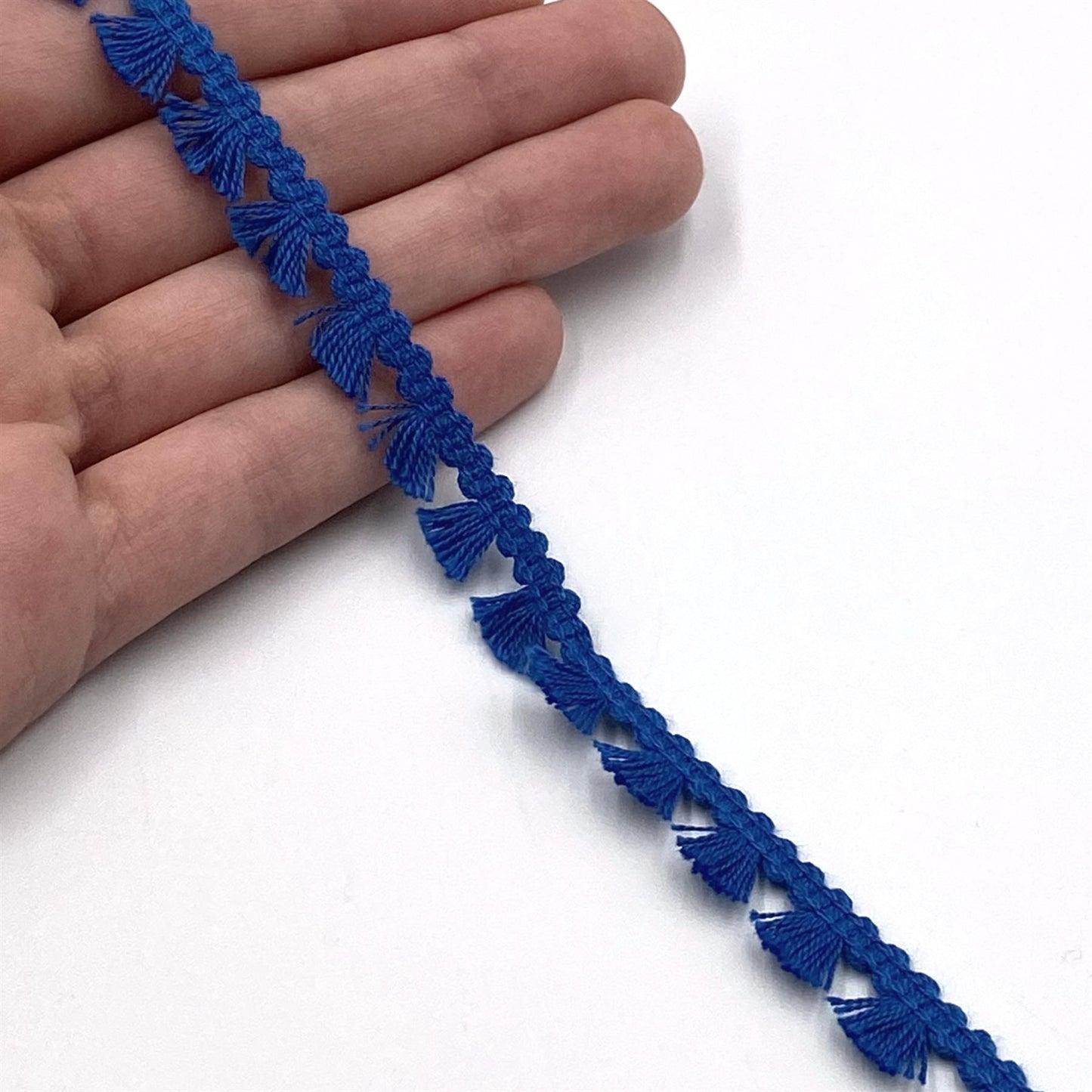 Cotton Tassel Fringe Braid 10mm x1m - 6341