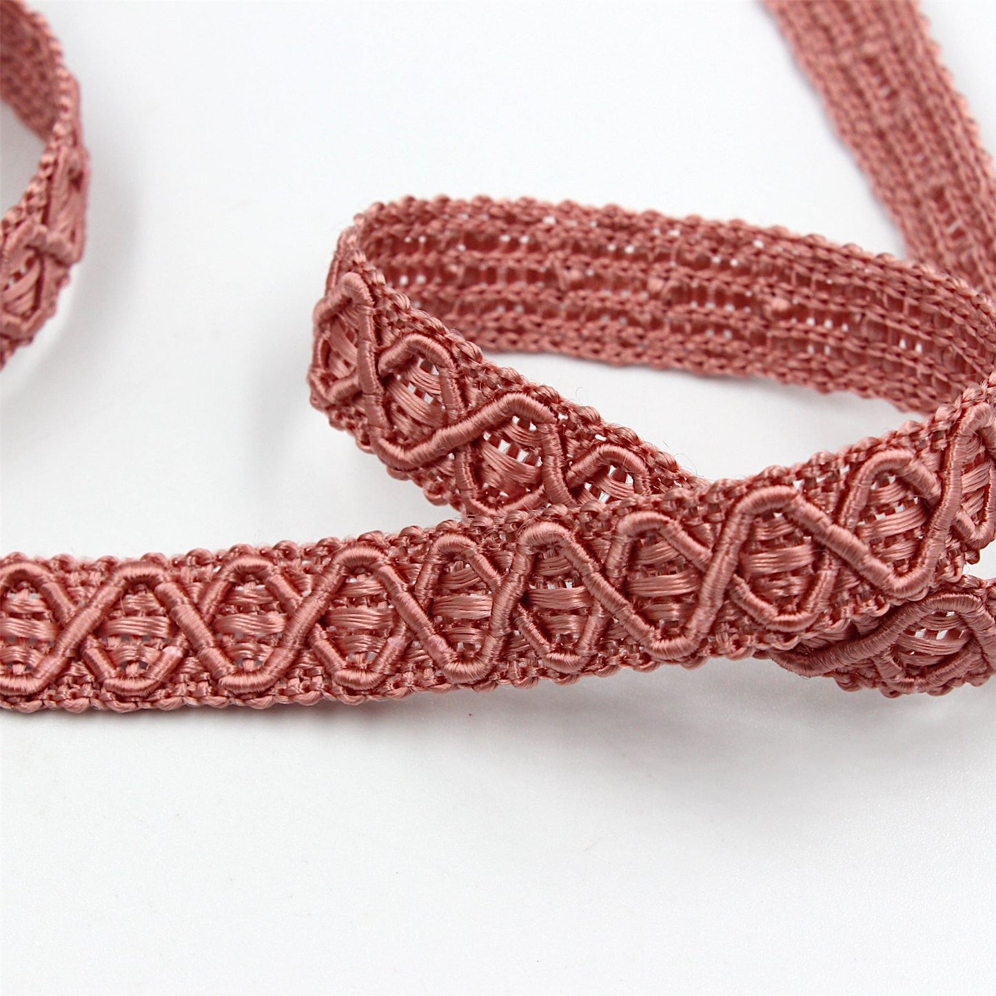 Gimp Braid with Criss Cross Design 12mm x 1m - 7980