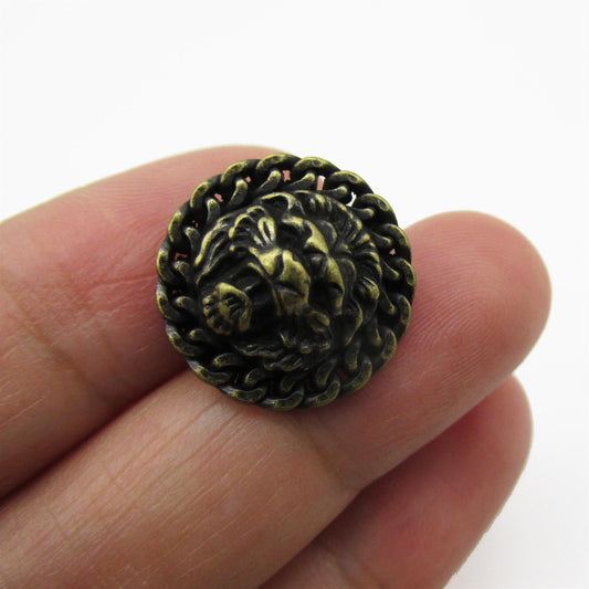 Metallic Lion Head Button 4400