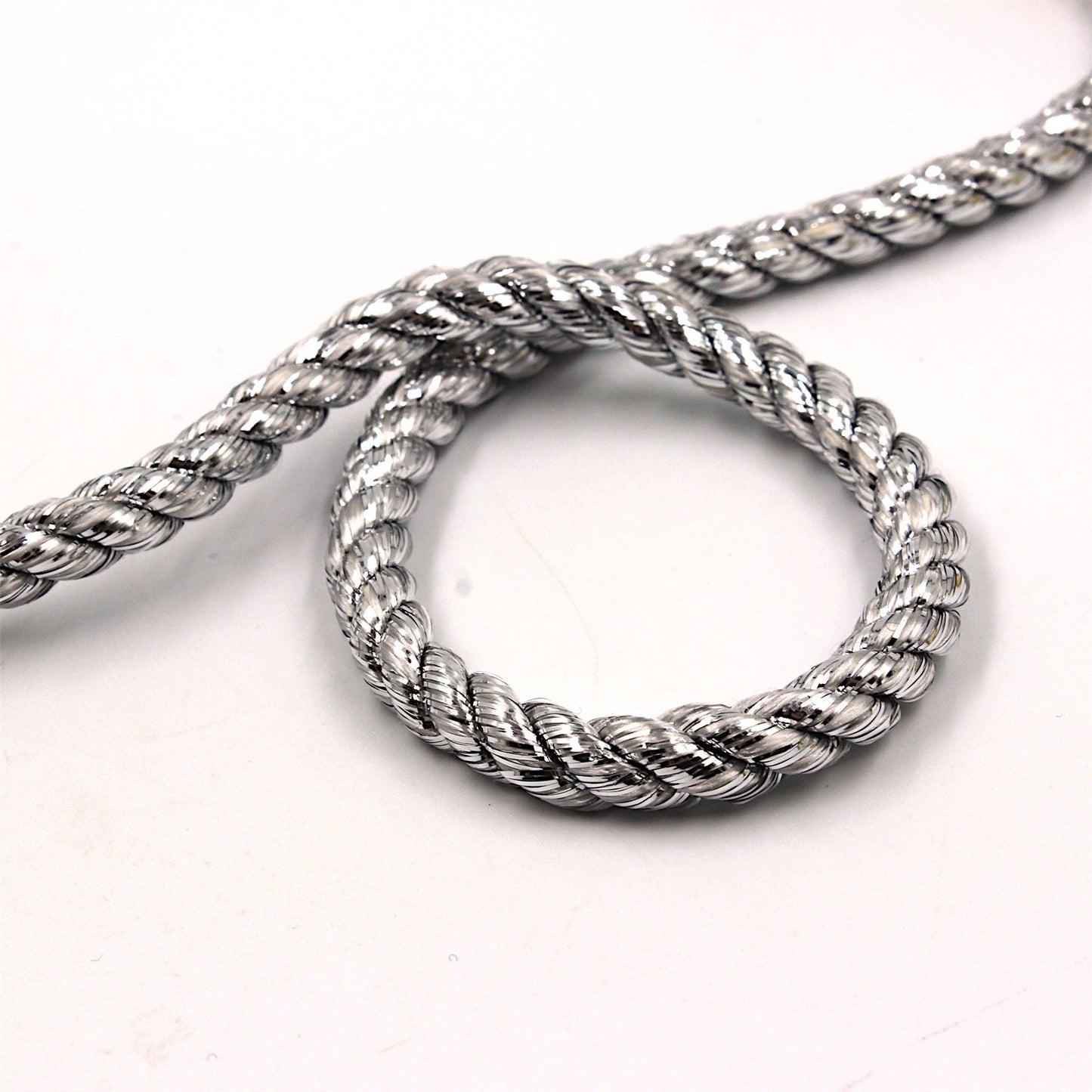 Shiny Twisted Cord 6mm 9464