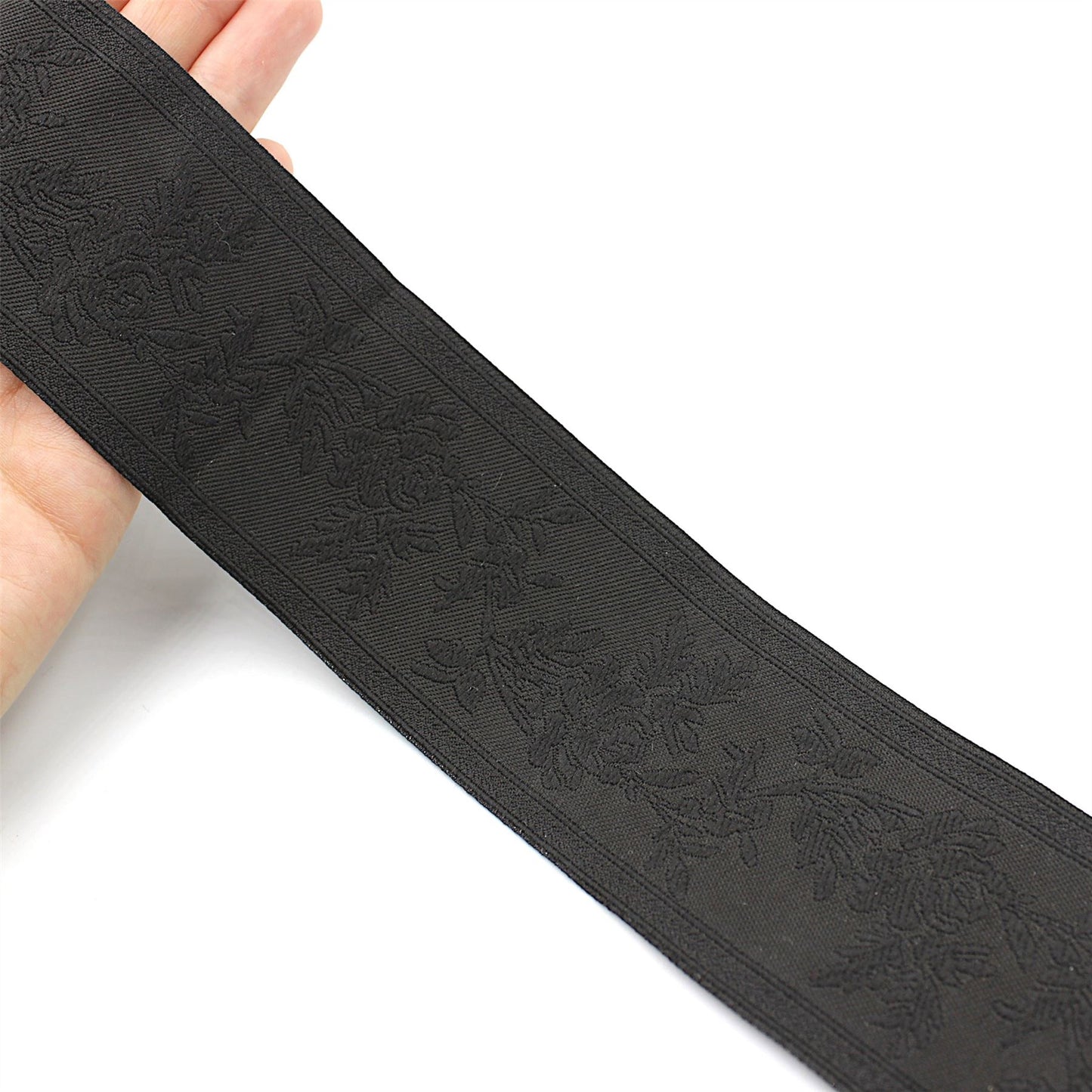 Climbing Rose Jacquard Braid Black 57mm x1m - 5513