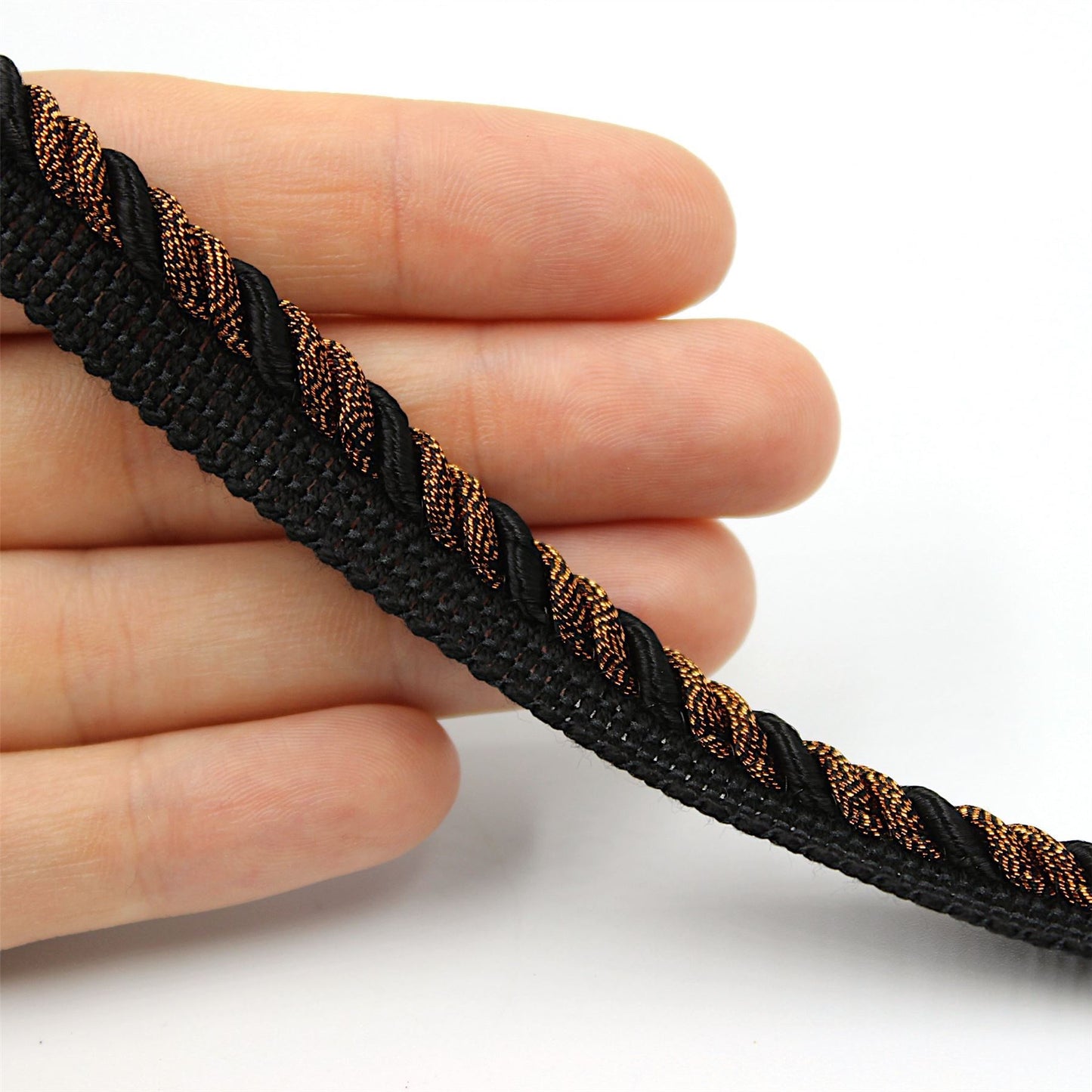 Metallic Twisted Cord Insertion 5mm 7591