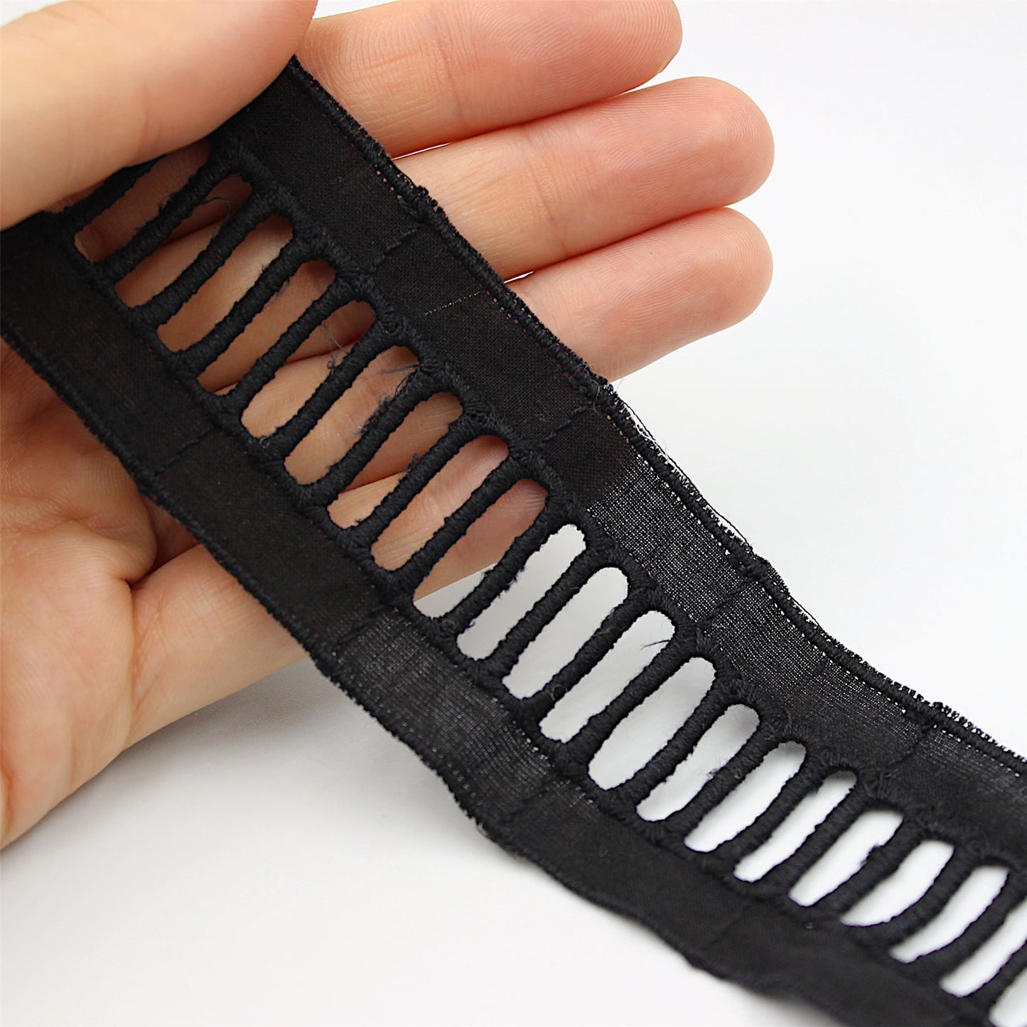 Cotton Ladder Braid 40mm 7001