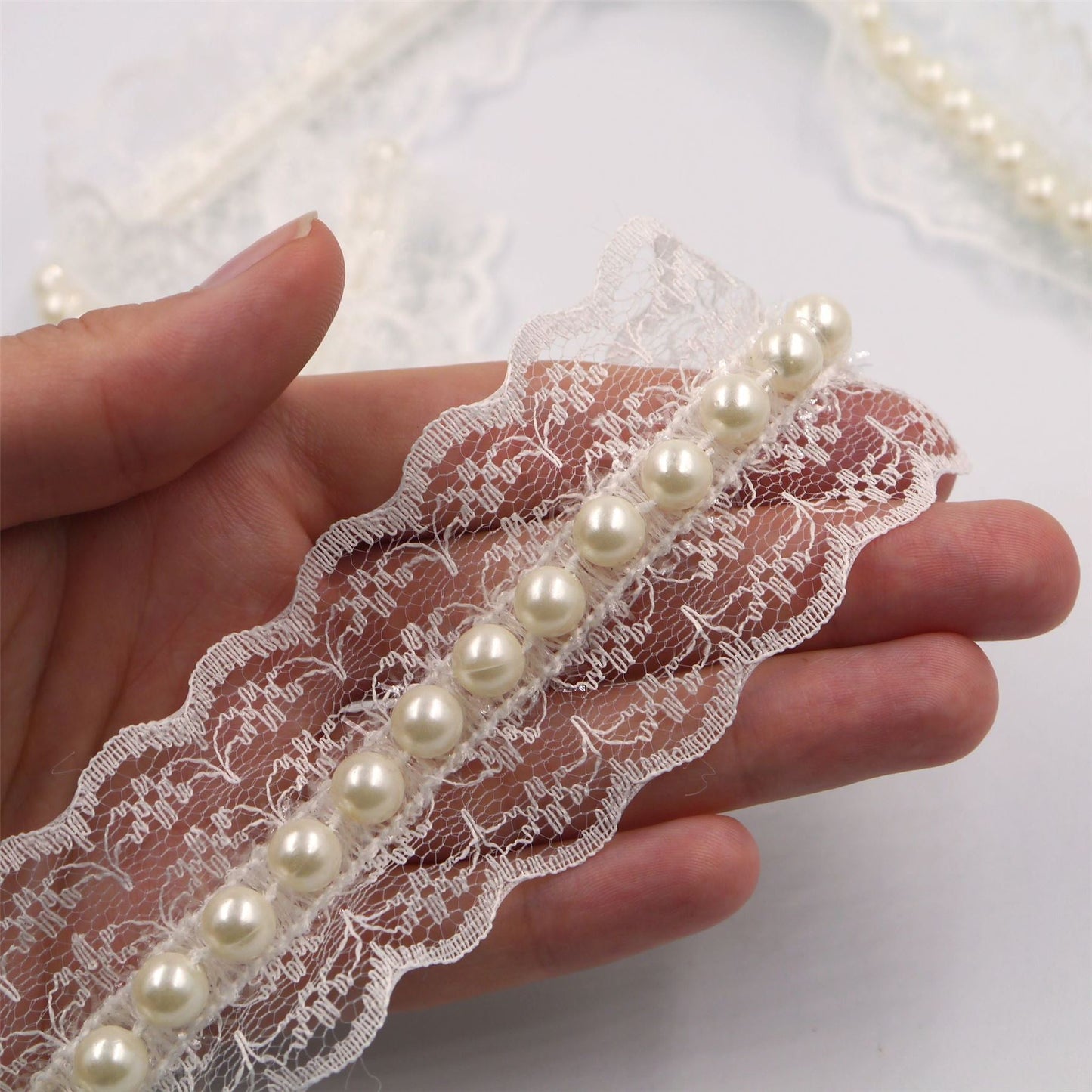Double Scallop Lace With 8mm Pearls Ivory 50mm 6533