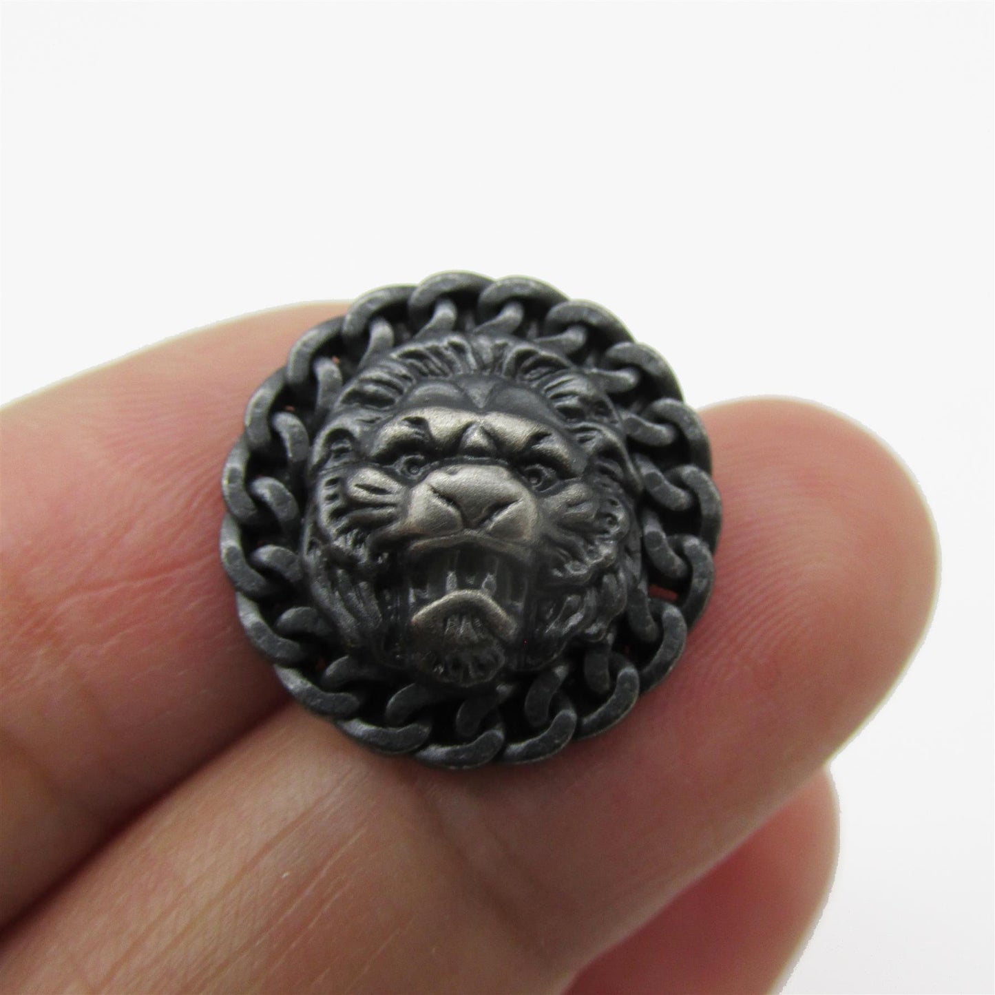 Metallic Lion Head Button 4400