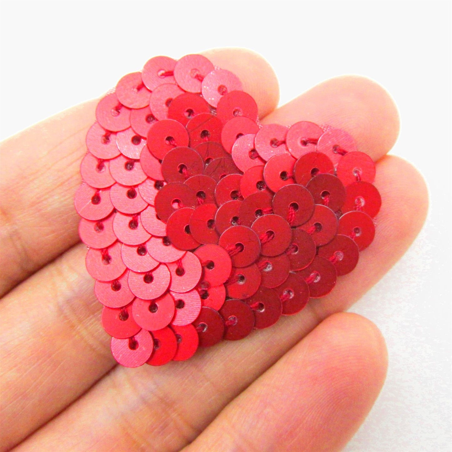 Sequin Heart Motif 40mm - 9716