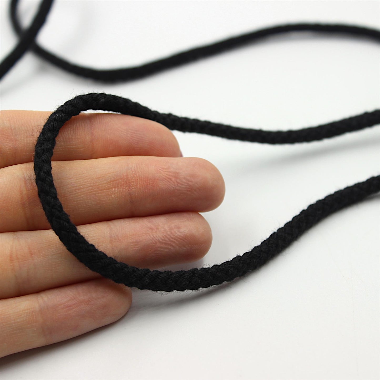 Round Plaited Cord 4mm x5m - 9868
