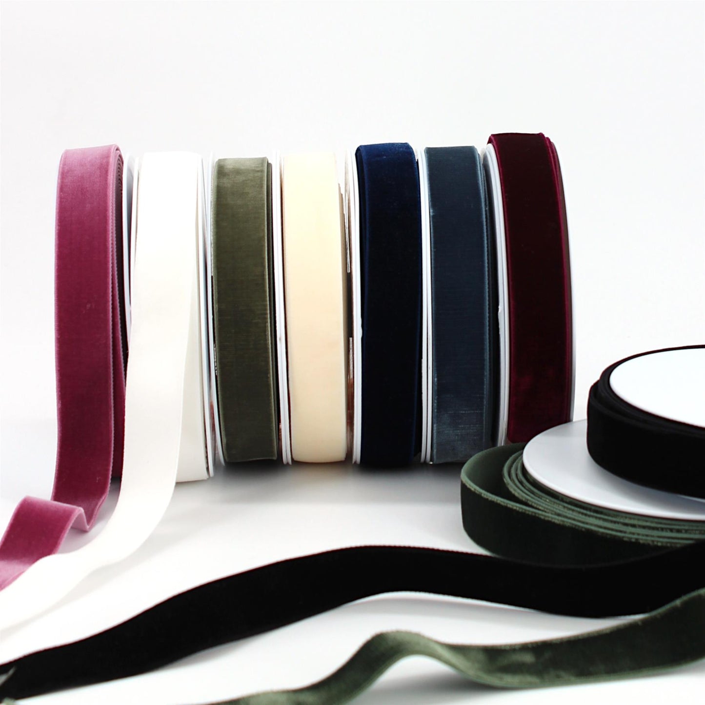 Stretch Velvet Ribbon 23mm - 6006