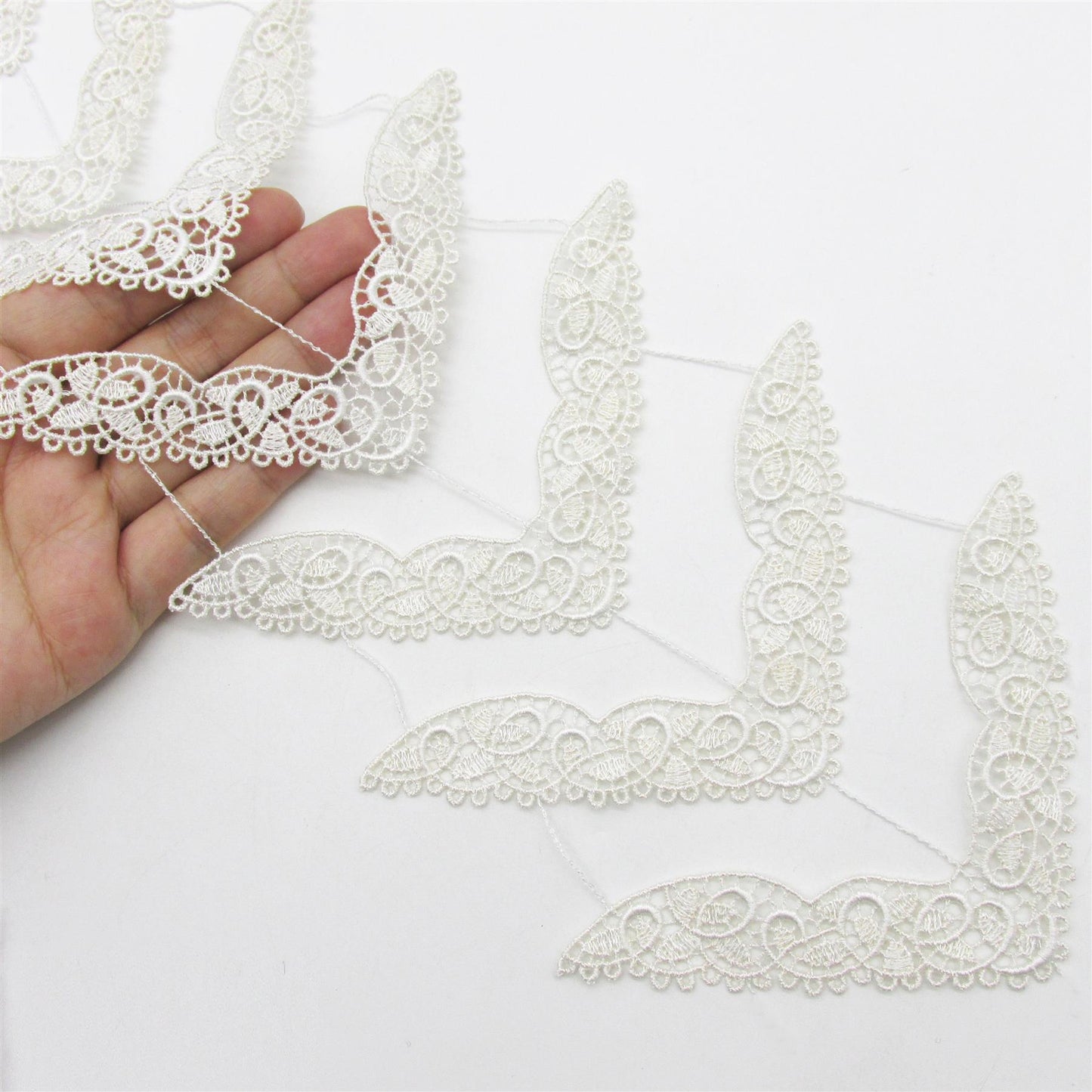 Large V Shaped Lace Motifs 15cm x10 - 9142