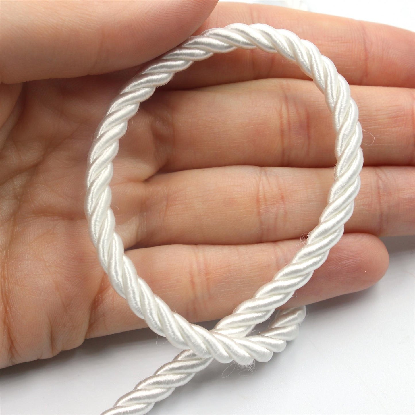 Silky Twisted Cord x1m - 8330
