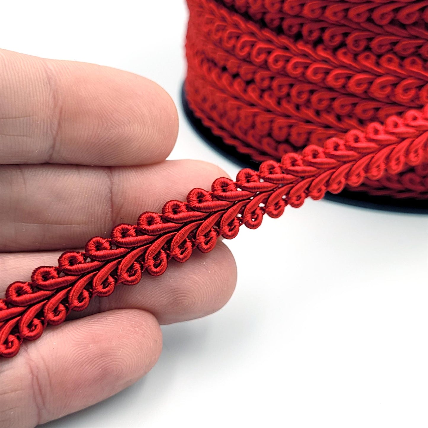 Feather Gimp Braid 9mm x1m - 6300