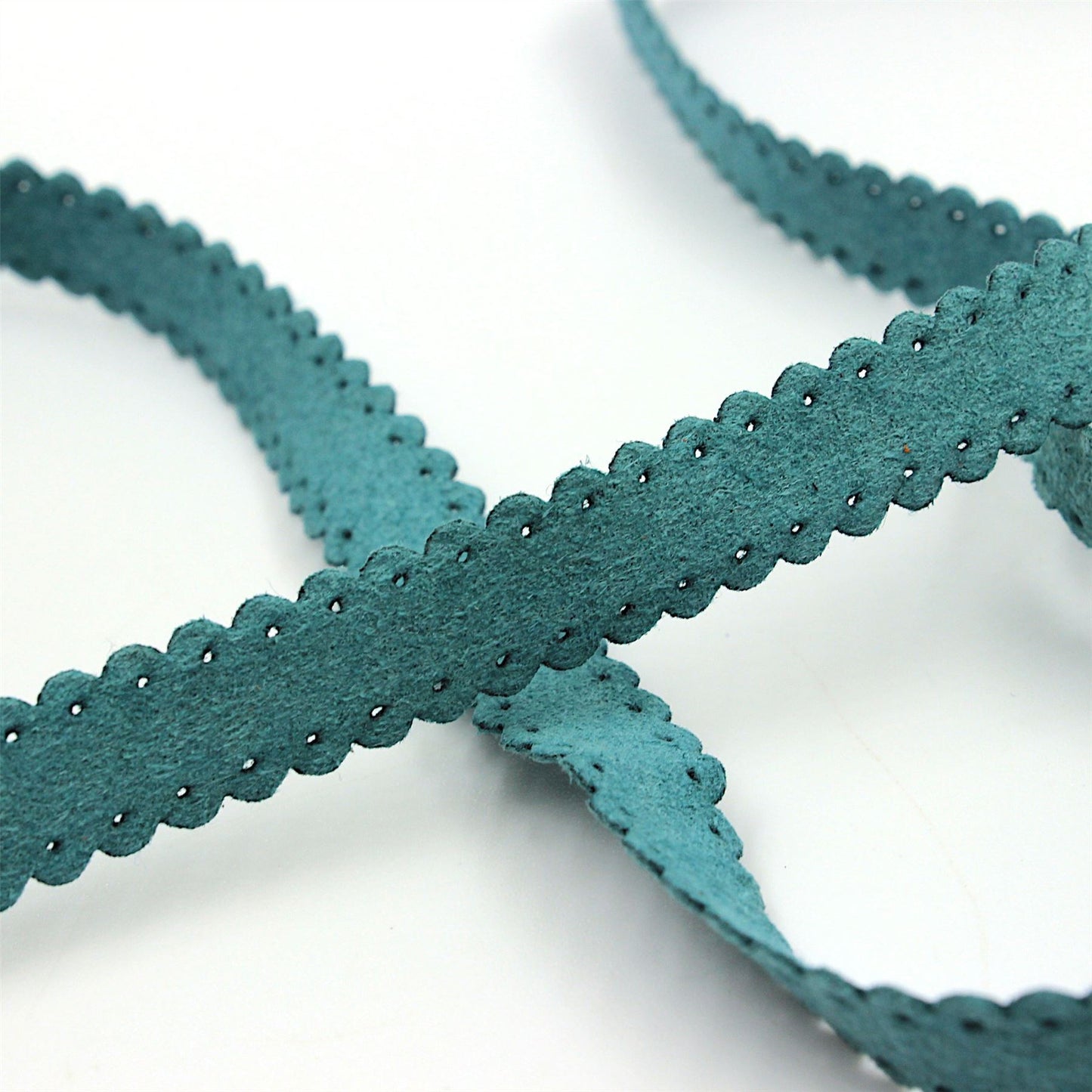Punched Suedette Braid 10mm x1m - 8138