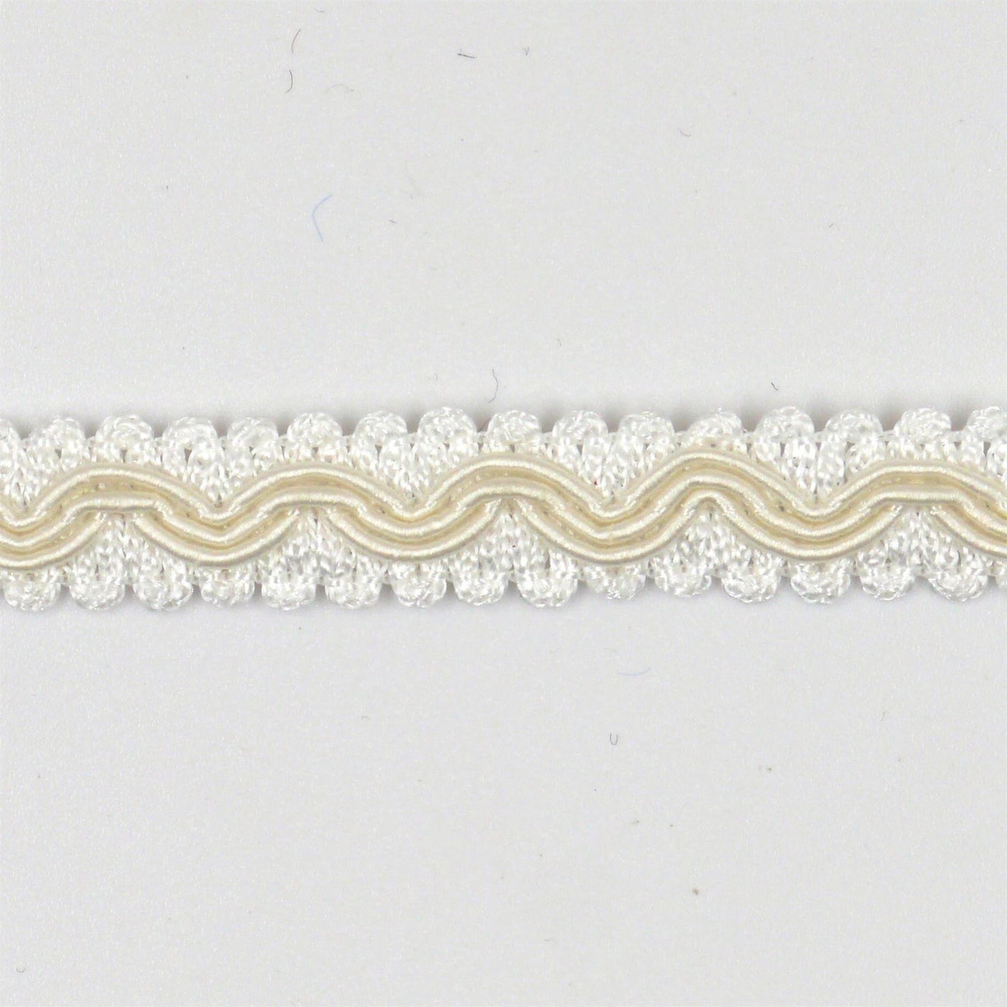 Vintage Gimp Braid With Wavy Design 12mm 0864