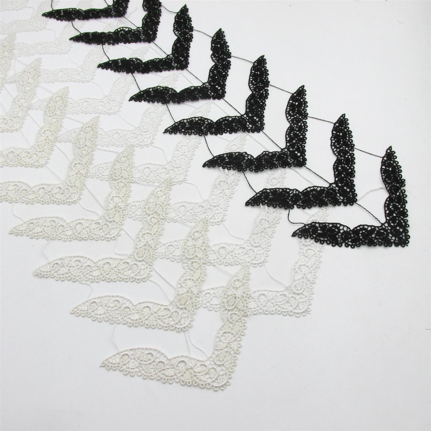 Large V Shaped Lace Motifs 15cm x10 - 9142