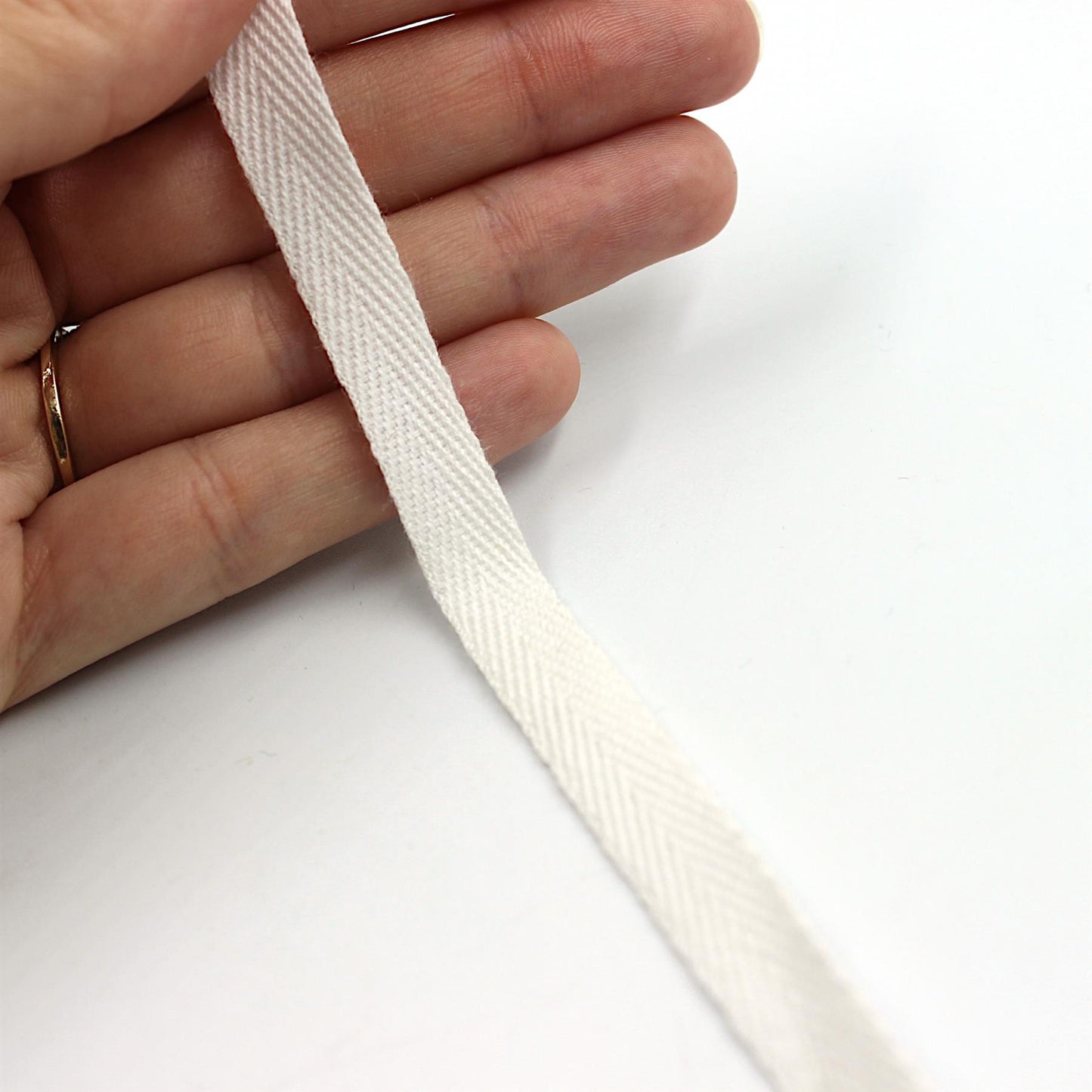 Strong Cotton Herringbone x 5m 7647