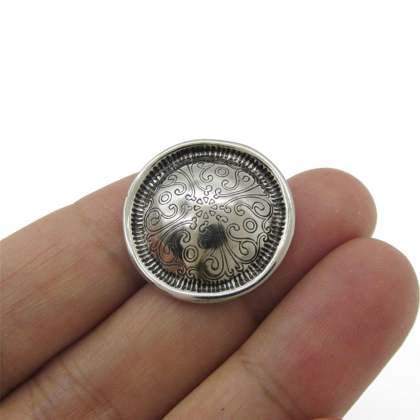 Distressed Scroll Design Metal Button 4428