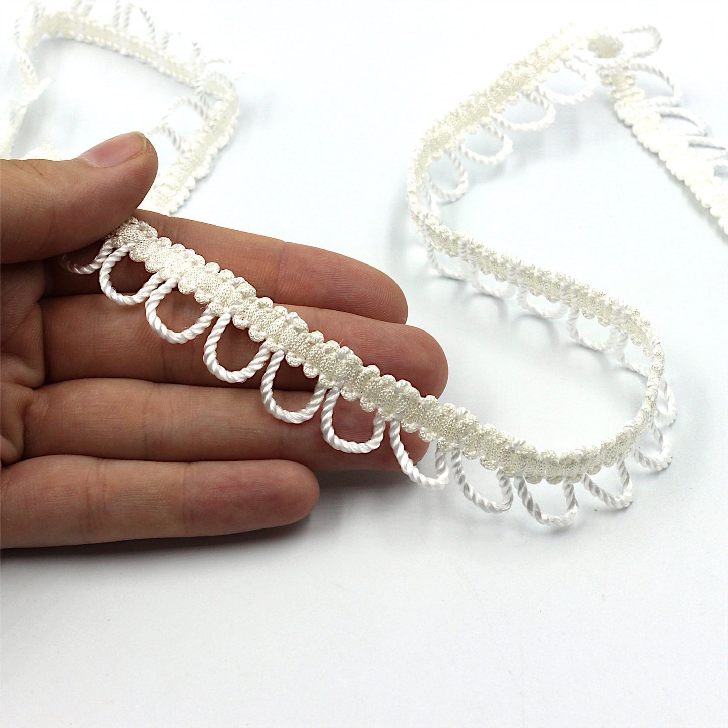 Narrow Loop Braid 7787