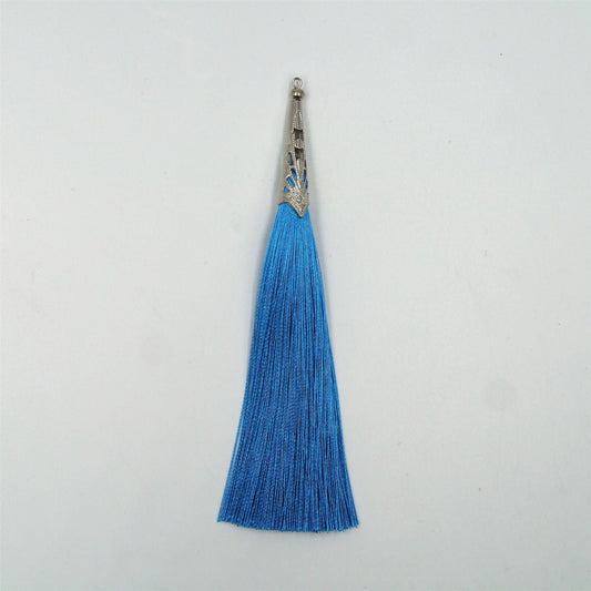 Silky Tassel With Ornate Top 13cm 7597