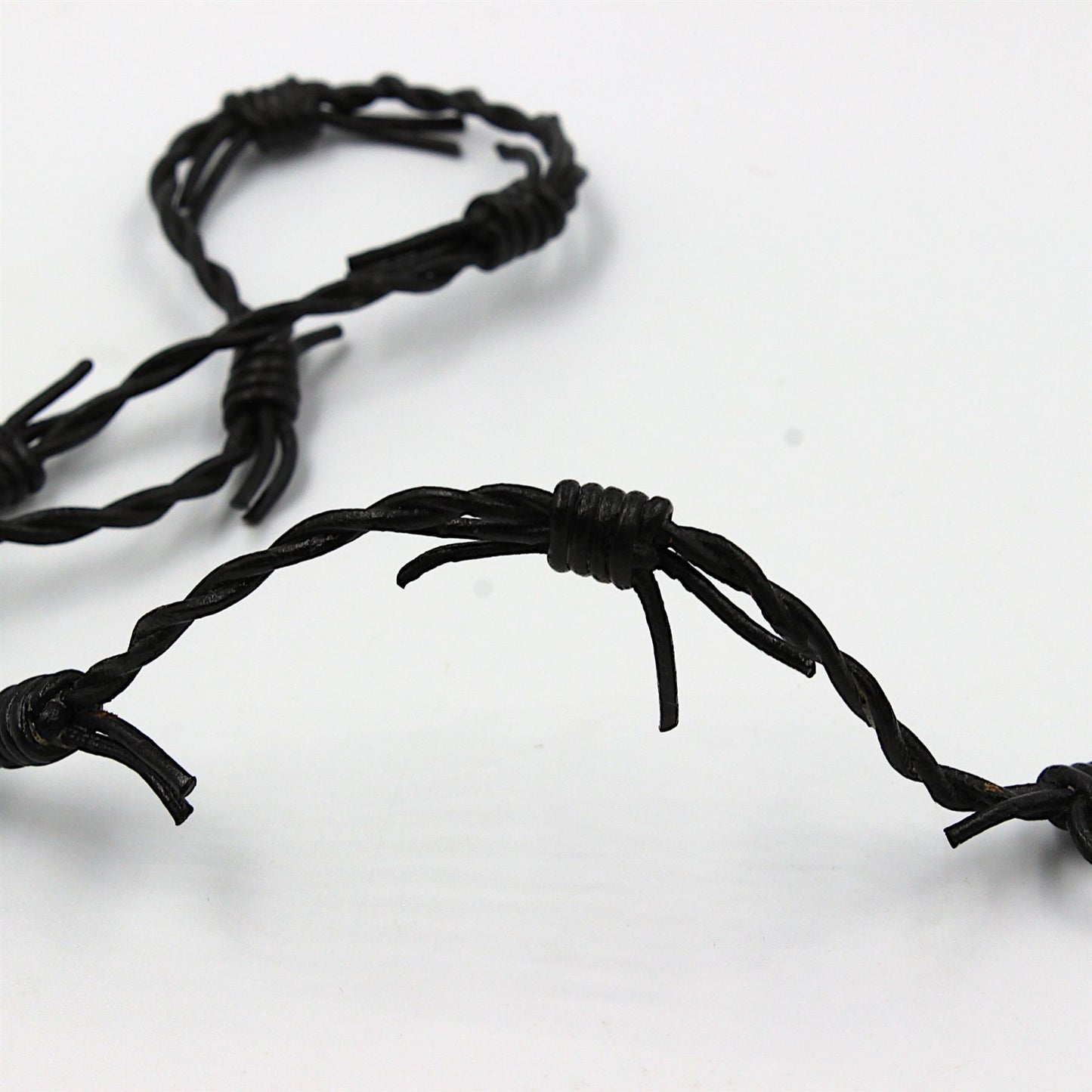 Barbed Wire Leather Thonging Black 8mm 9419