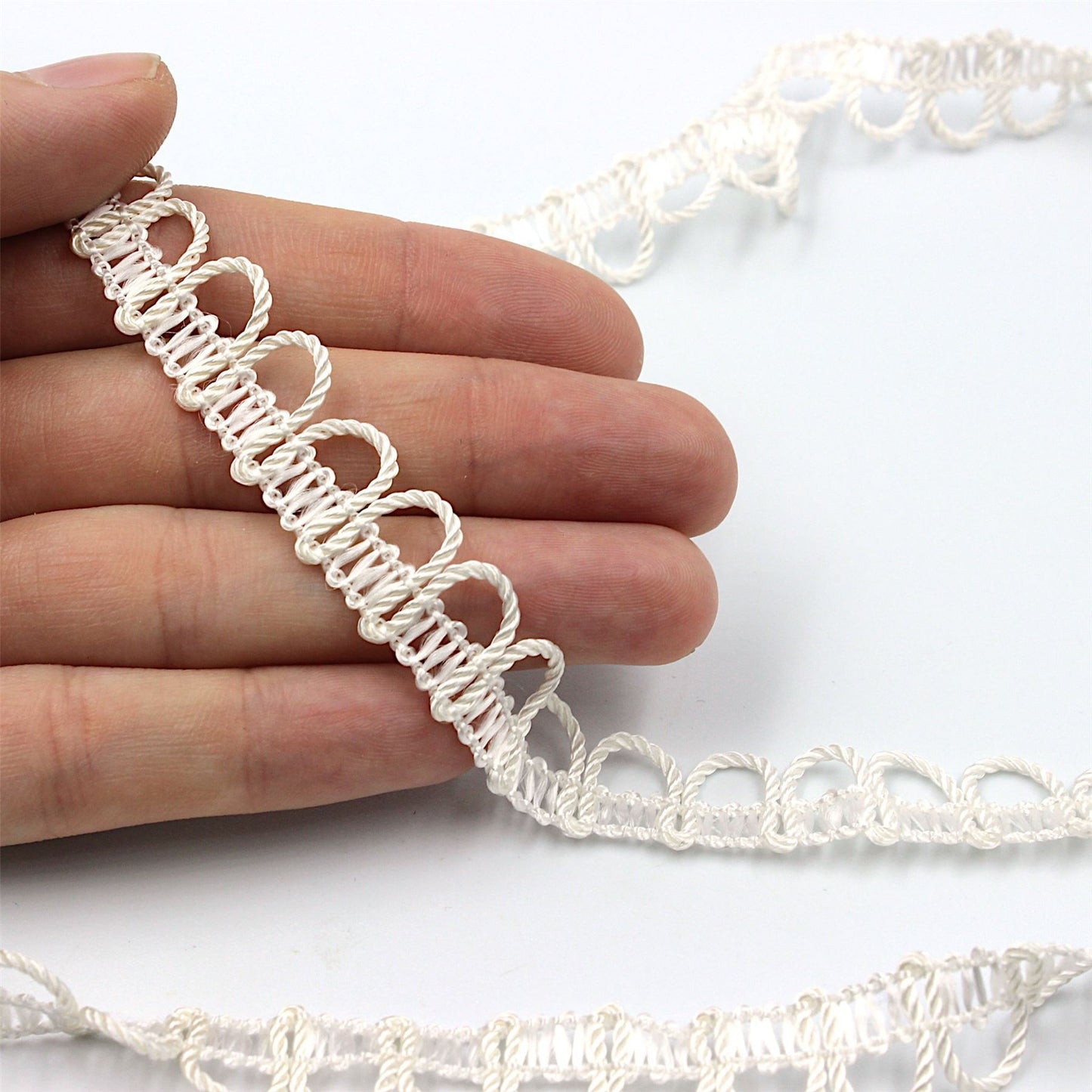 Narrow Loop Braid 7787