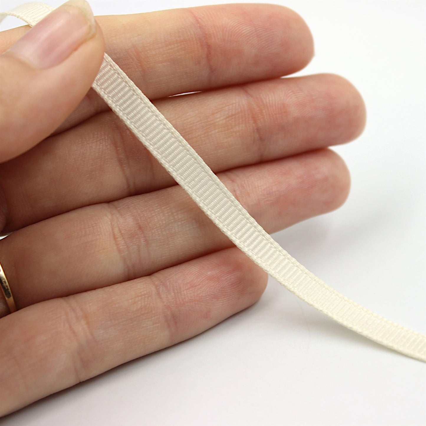 Grosgrain Ribbon x 5m 5212