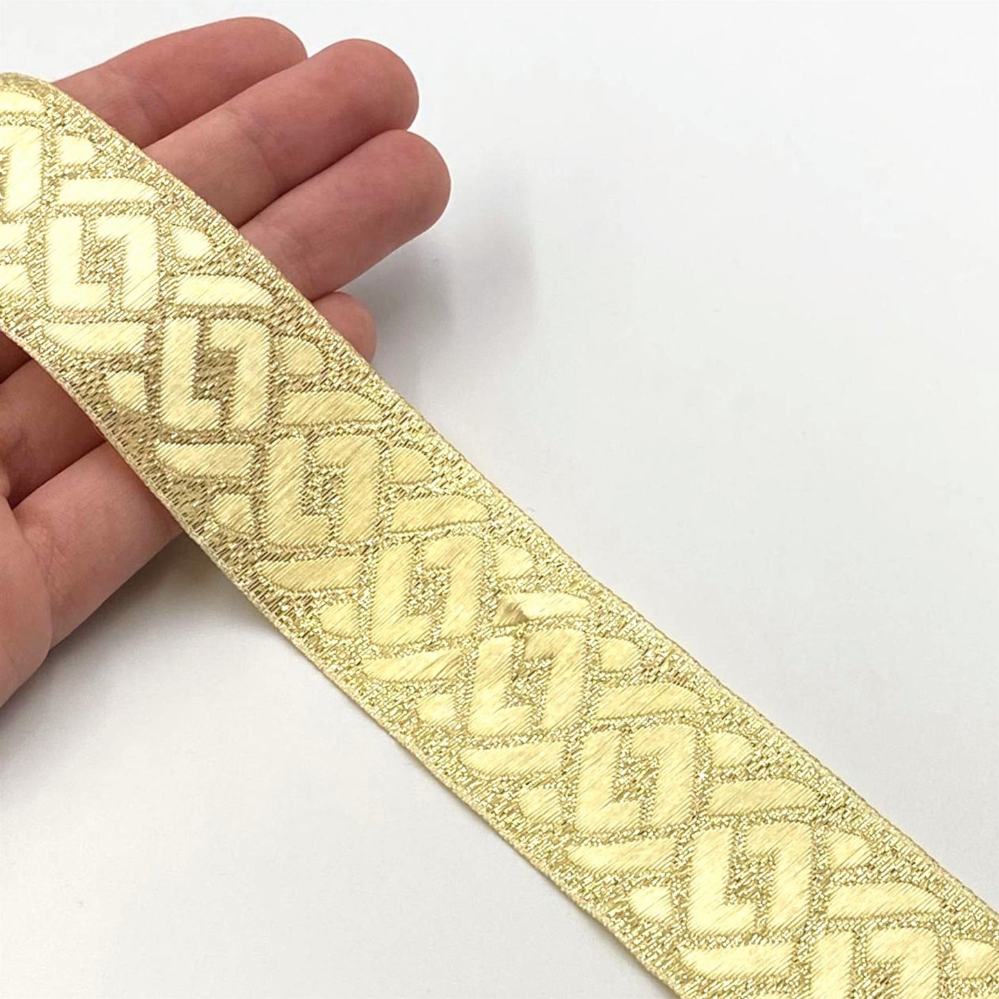 Celtic Design Metallic Braid Gold x1m - 9864