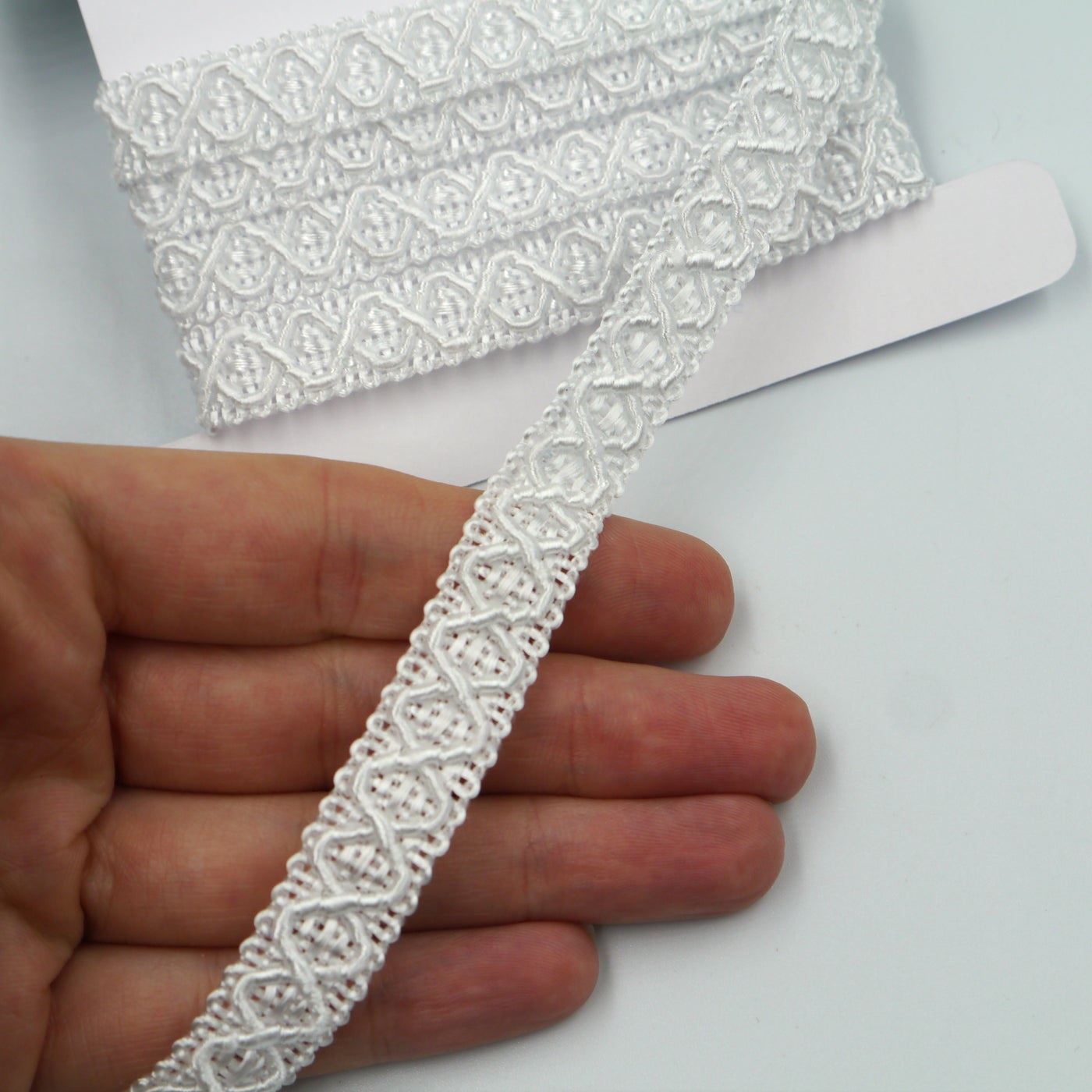 Gimp Braid with Criss Cross Design 12mm x 1m - 7980