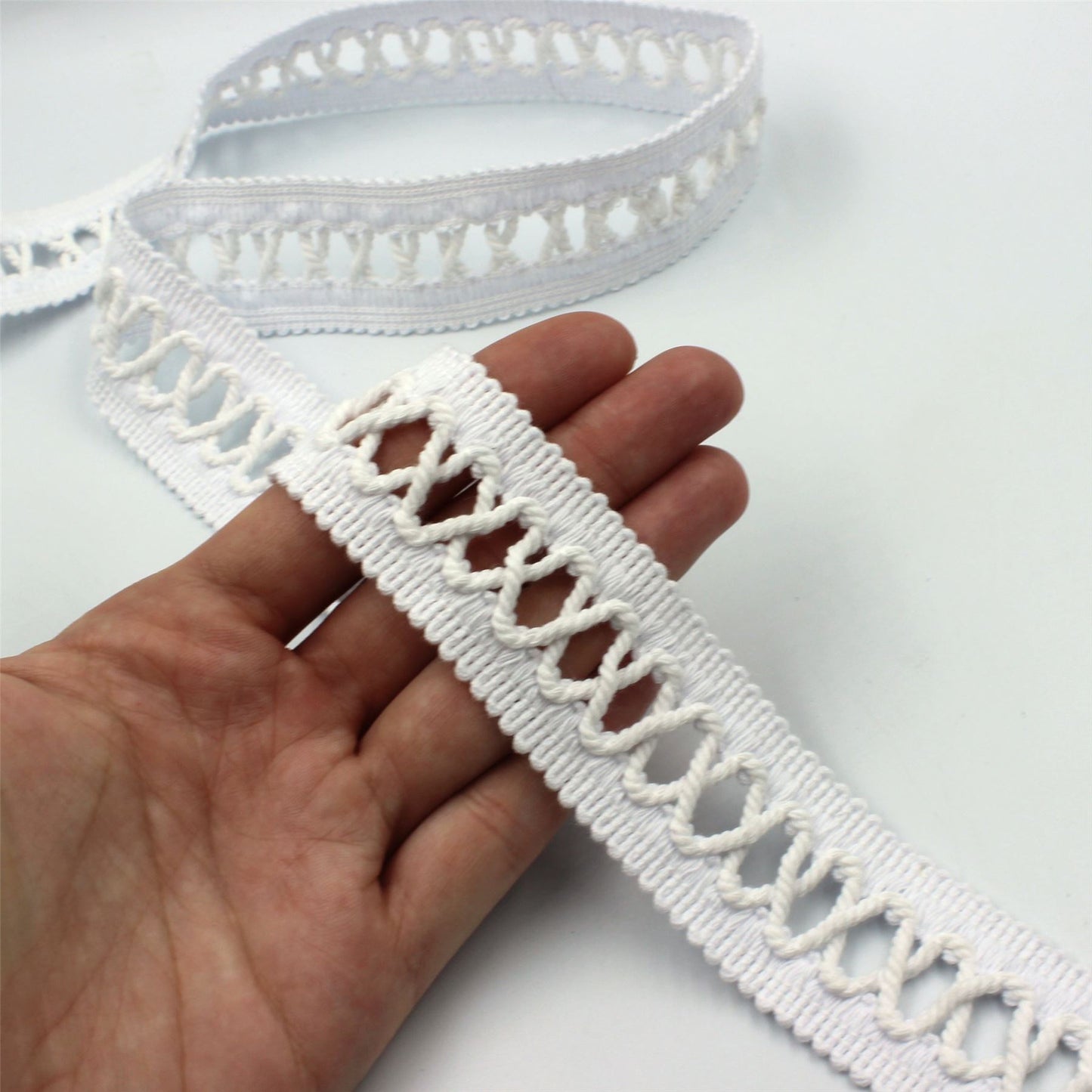 Criss Cross Openwork Cotton Braid 30mm 6149