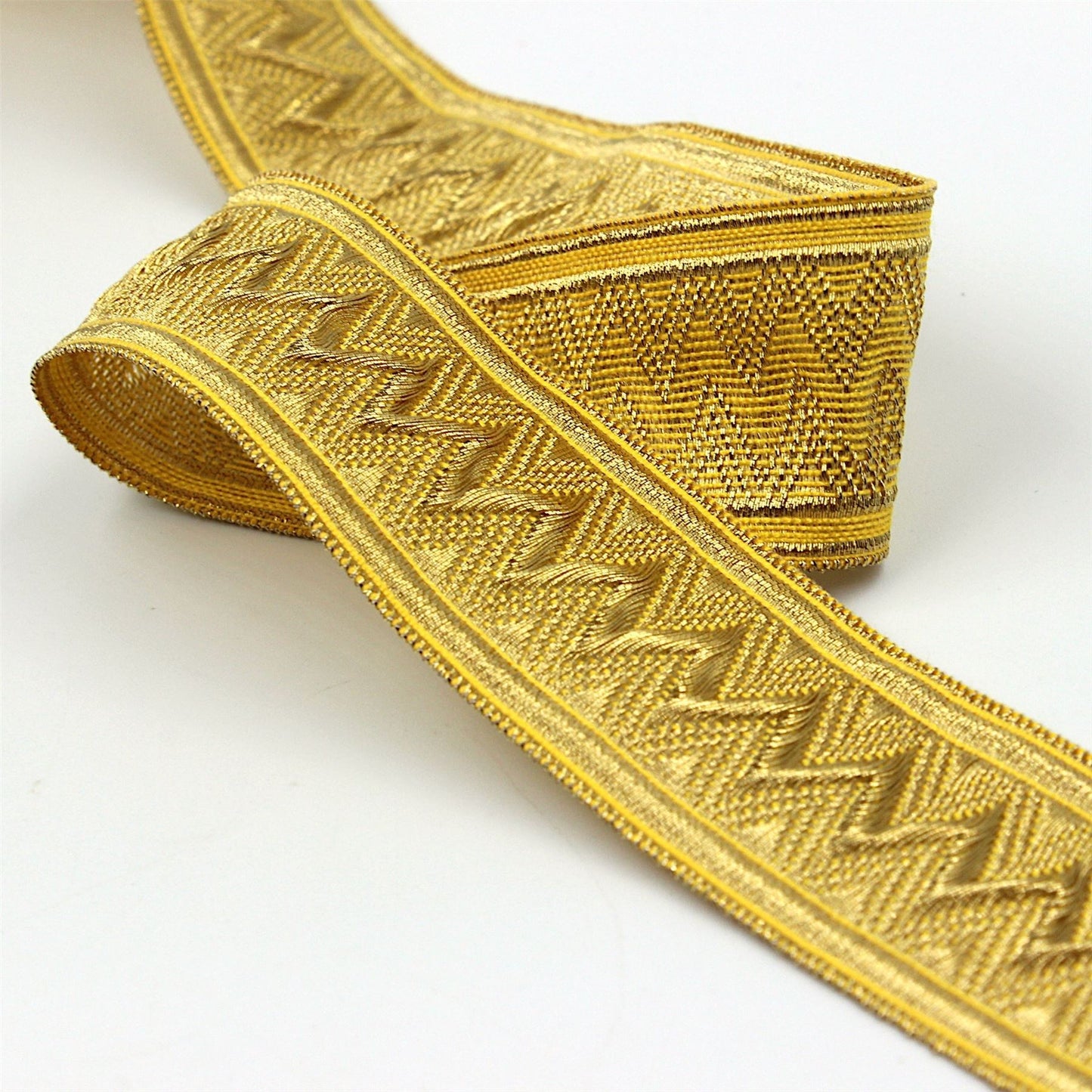 Zig Zag Patterned Metallic Braid 8343