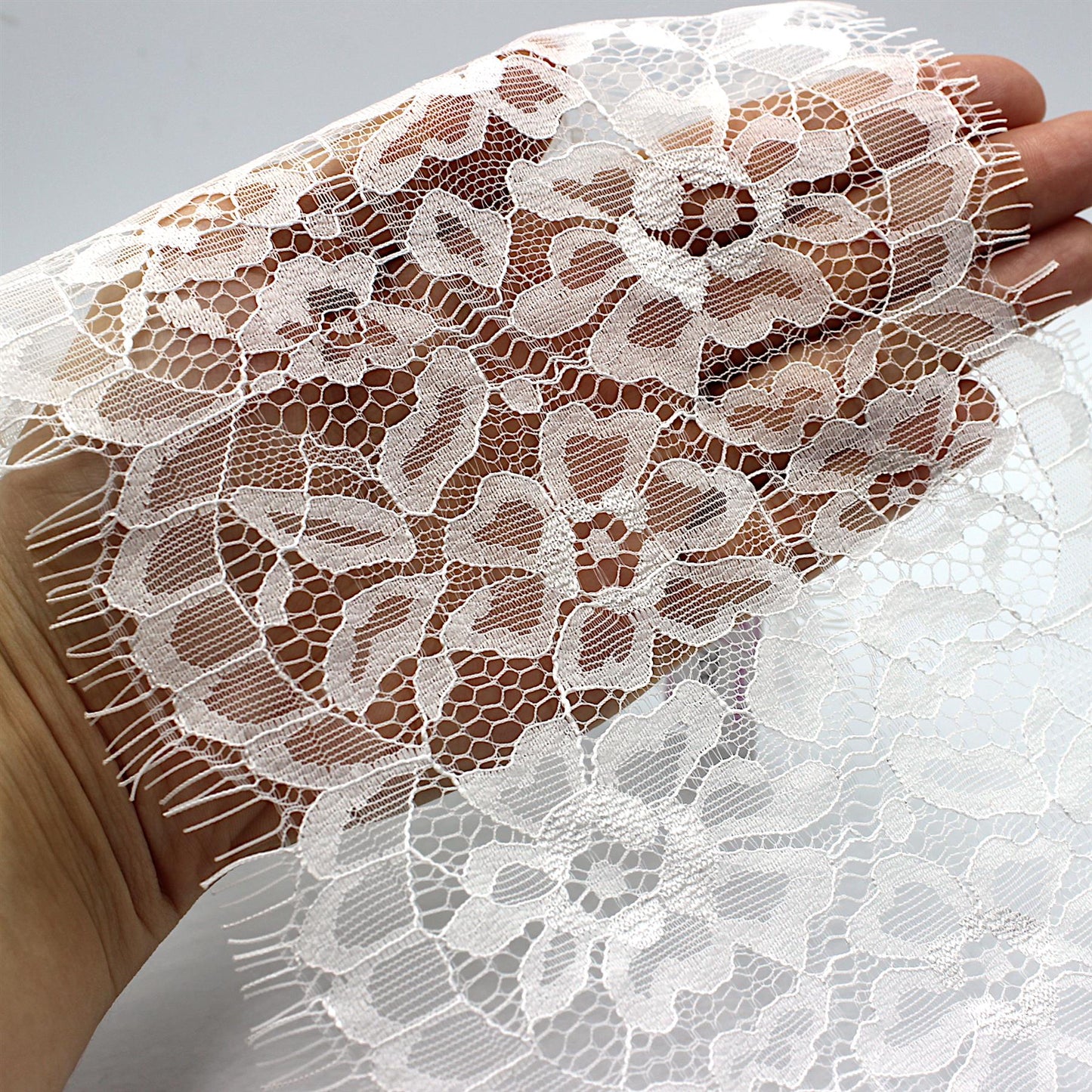 Wide Eyelash Lace 16cm 7005