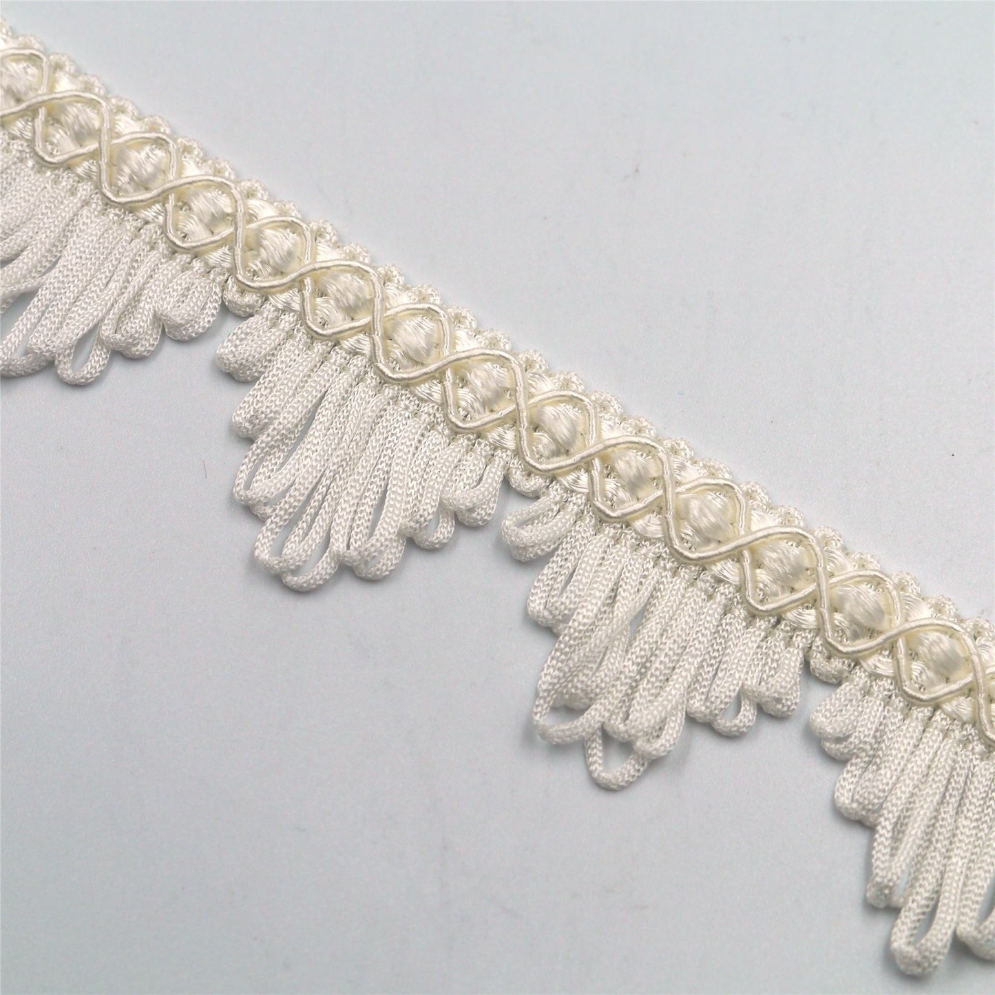 Vintage Braid with Van Dyke Fringe 40mm x 1m - 2389