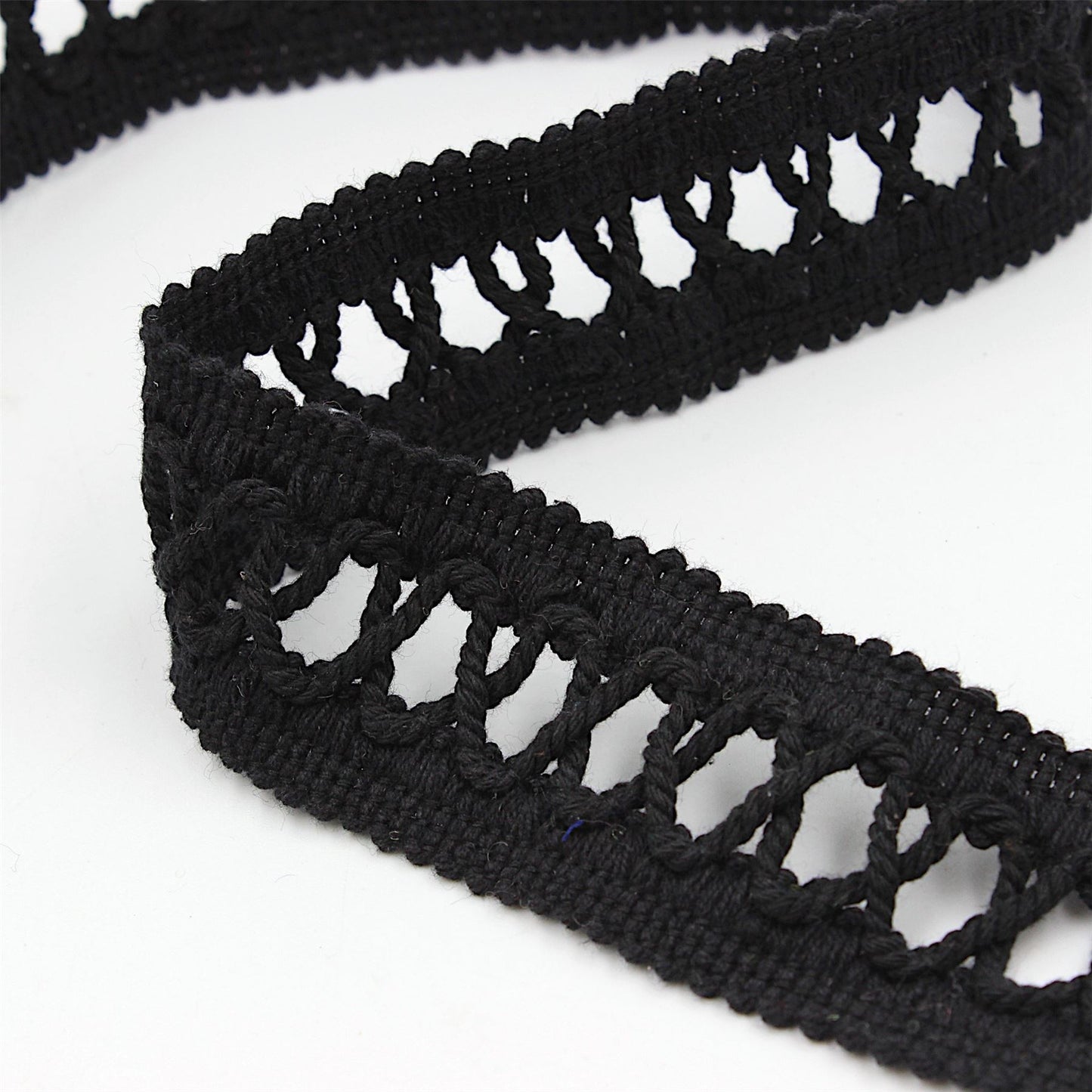 Criss Cross Openwork Cotton Braid 30mm 6149