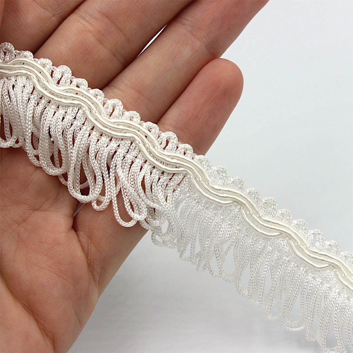 Vintage Gimp Braid With Looped Fringe 32mm x1m - 0865