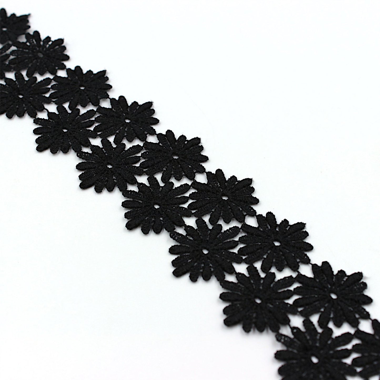 Black 2-Row Daisy Braid Black 50mm 8950