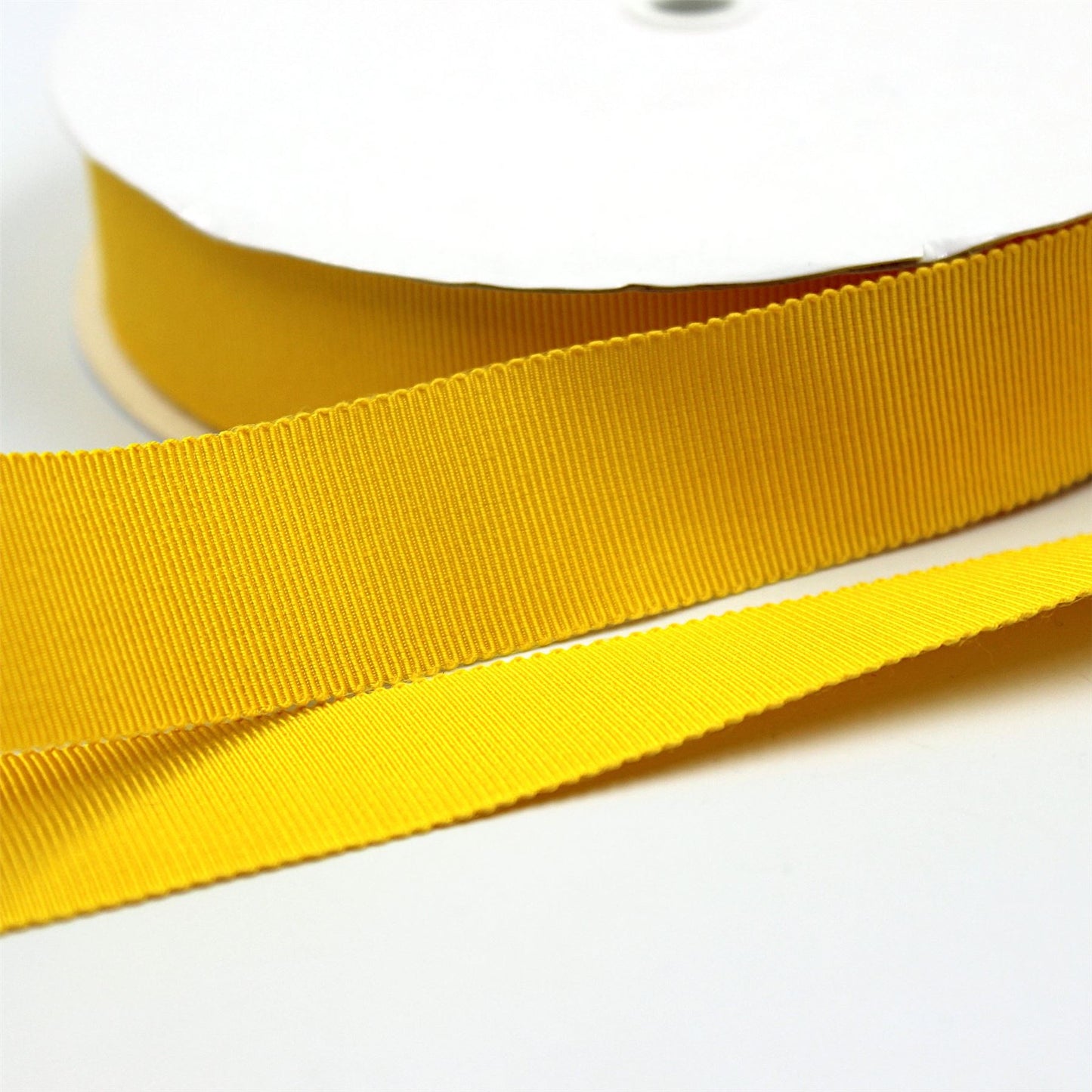 BR060  Petersham Ribbon 2.5cm x 10m