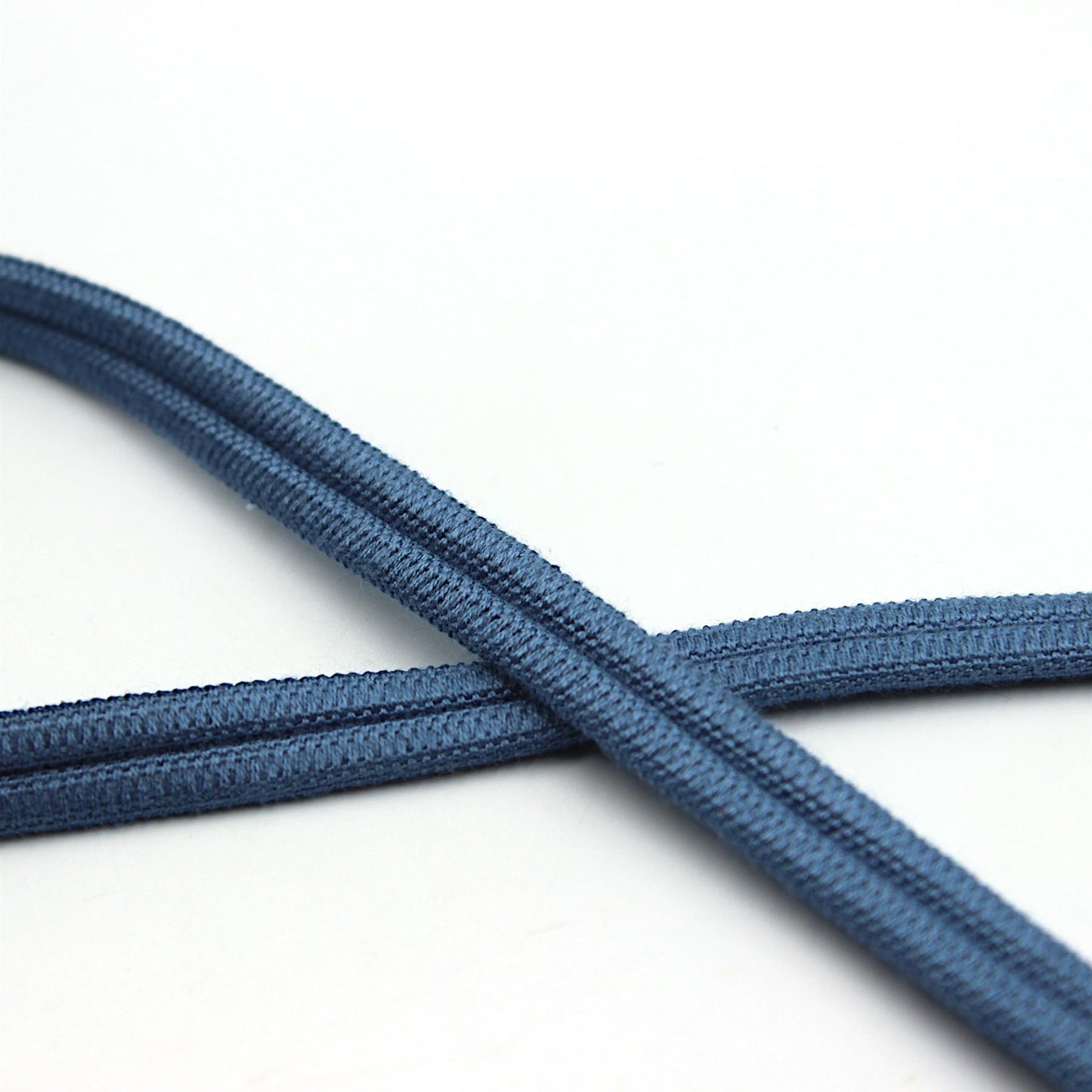 Double Piping With Grooved Centre 10mm x1m - 9966