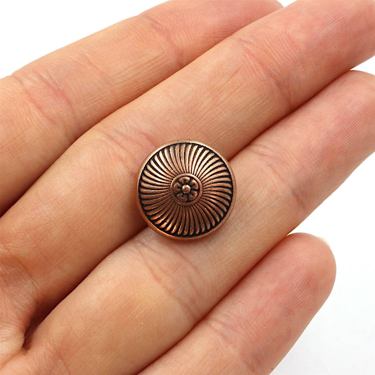 Flower With Radiating Lines Metal Button 4452