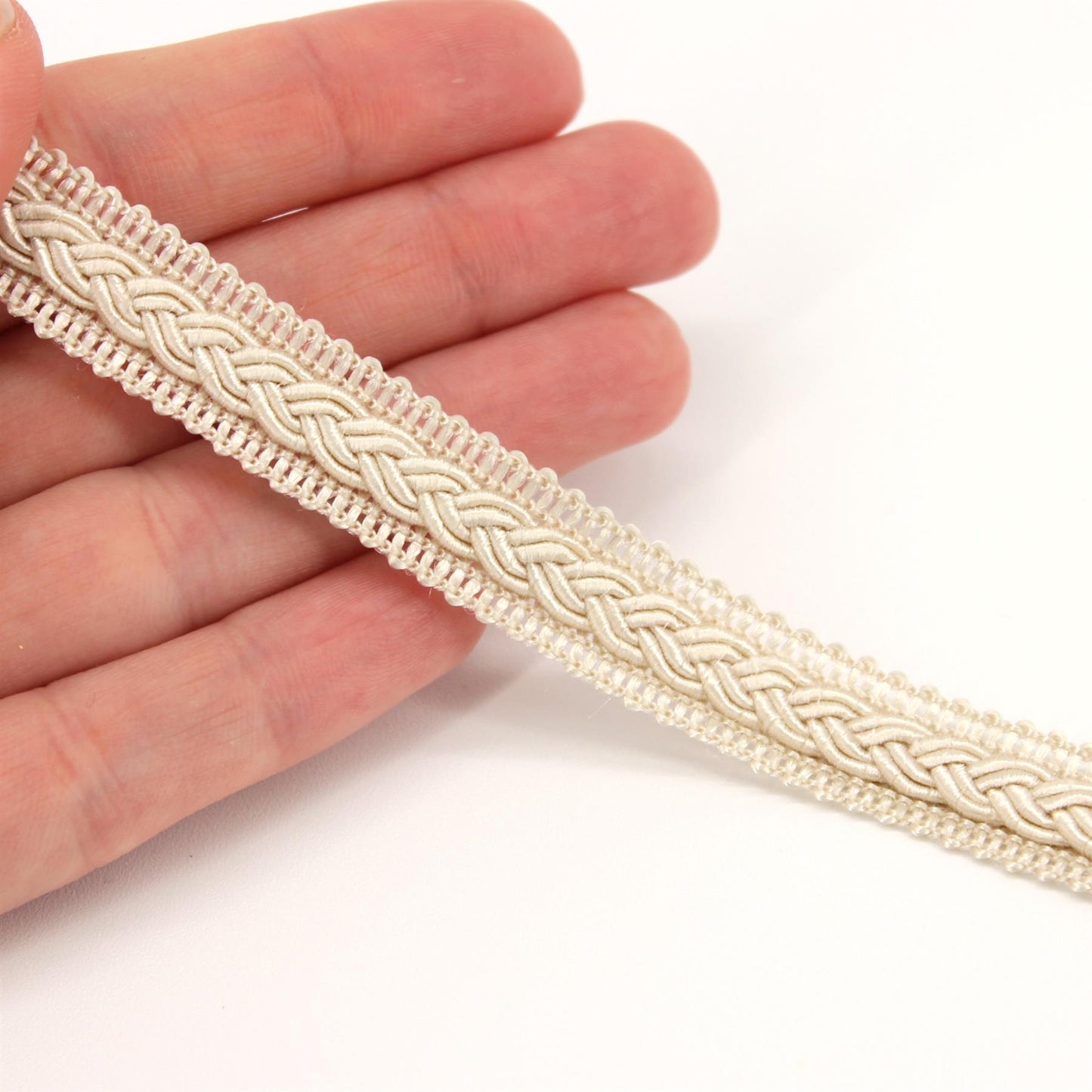 Gimp Braid With Small Plait 12mm 9844