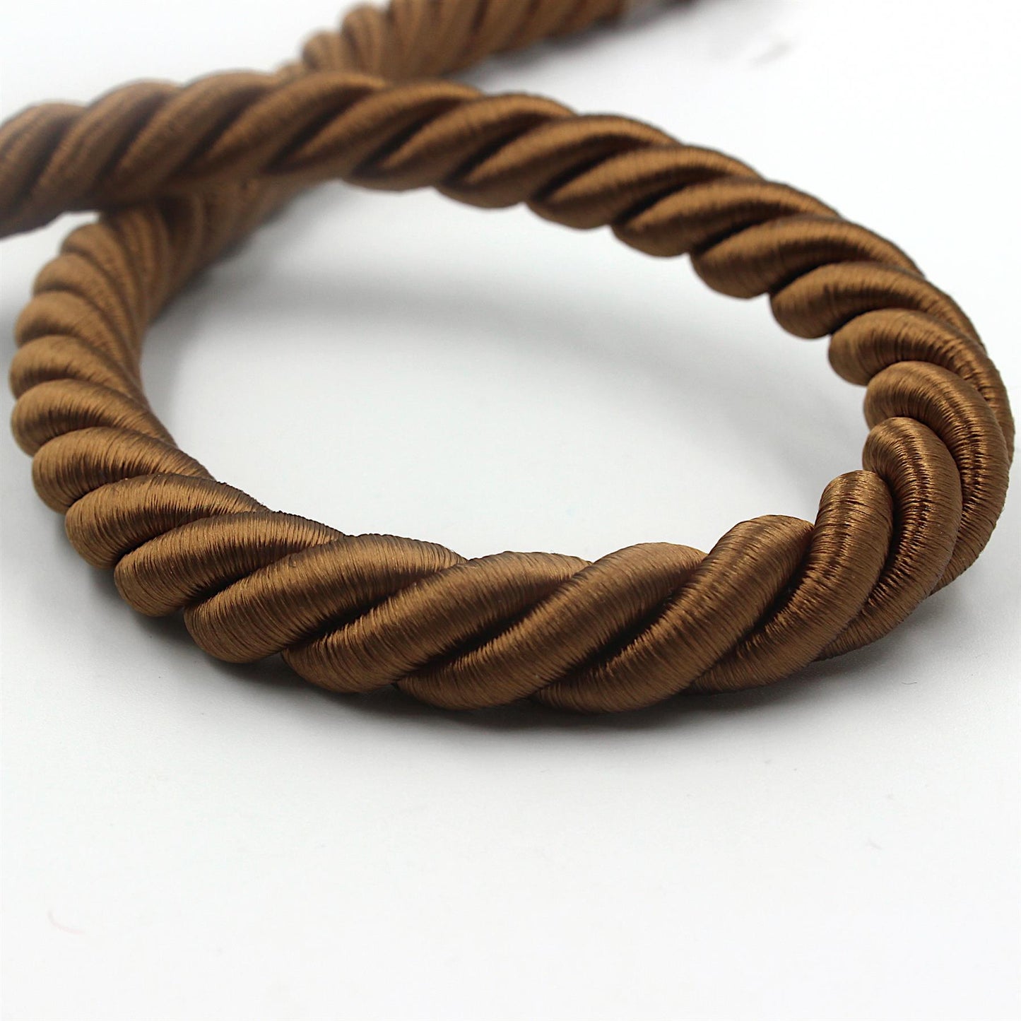 Silky Twisted Cord x1m - 8330