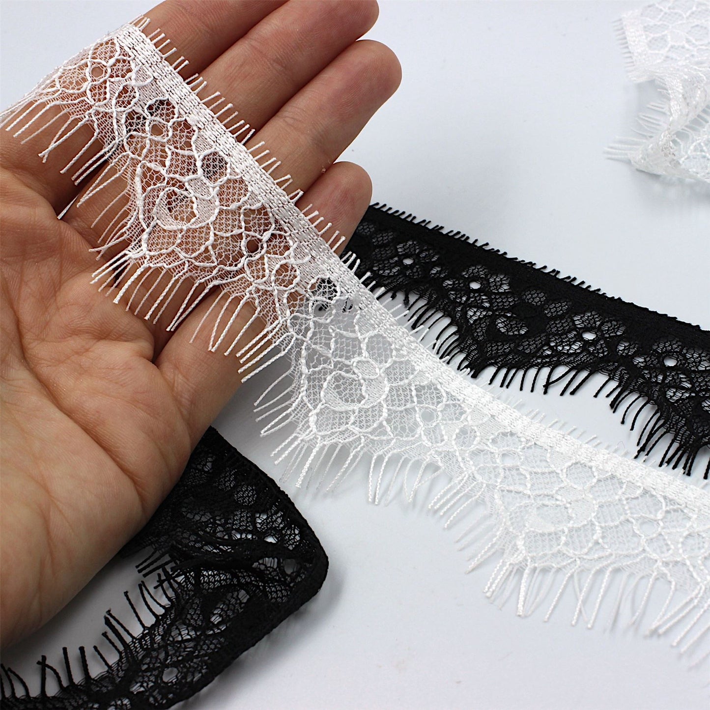 Eyelash Lace 42mm x 1m - 7007
