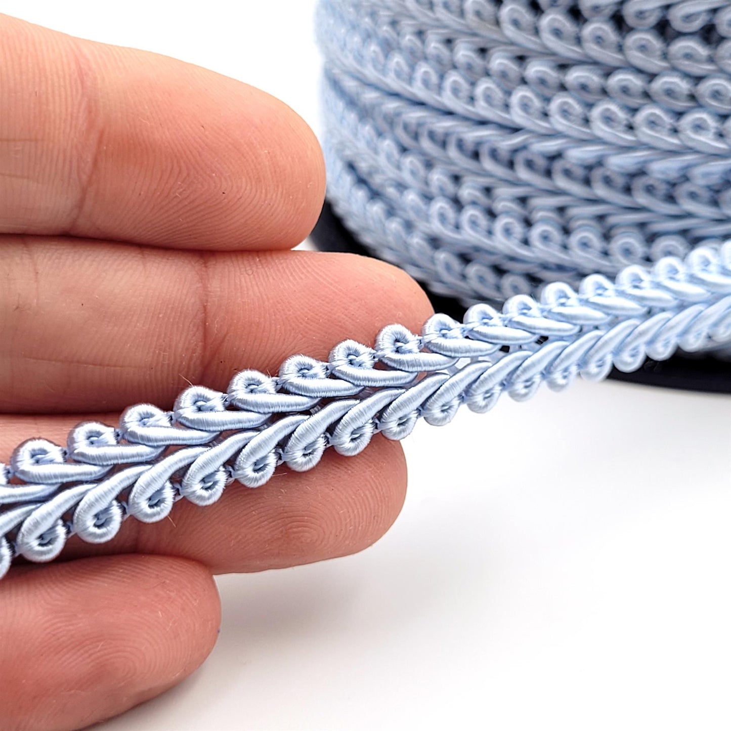 Feather Gimp Braid 9mm x1m - 6300