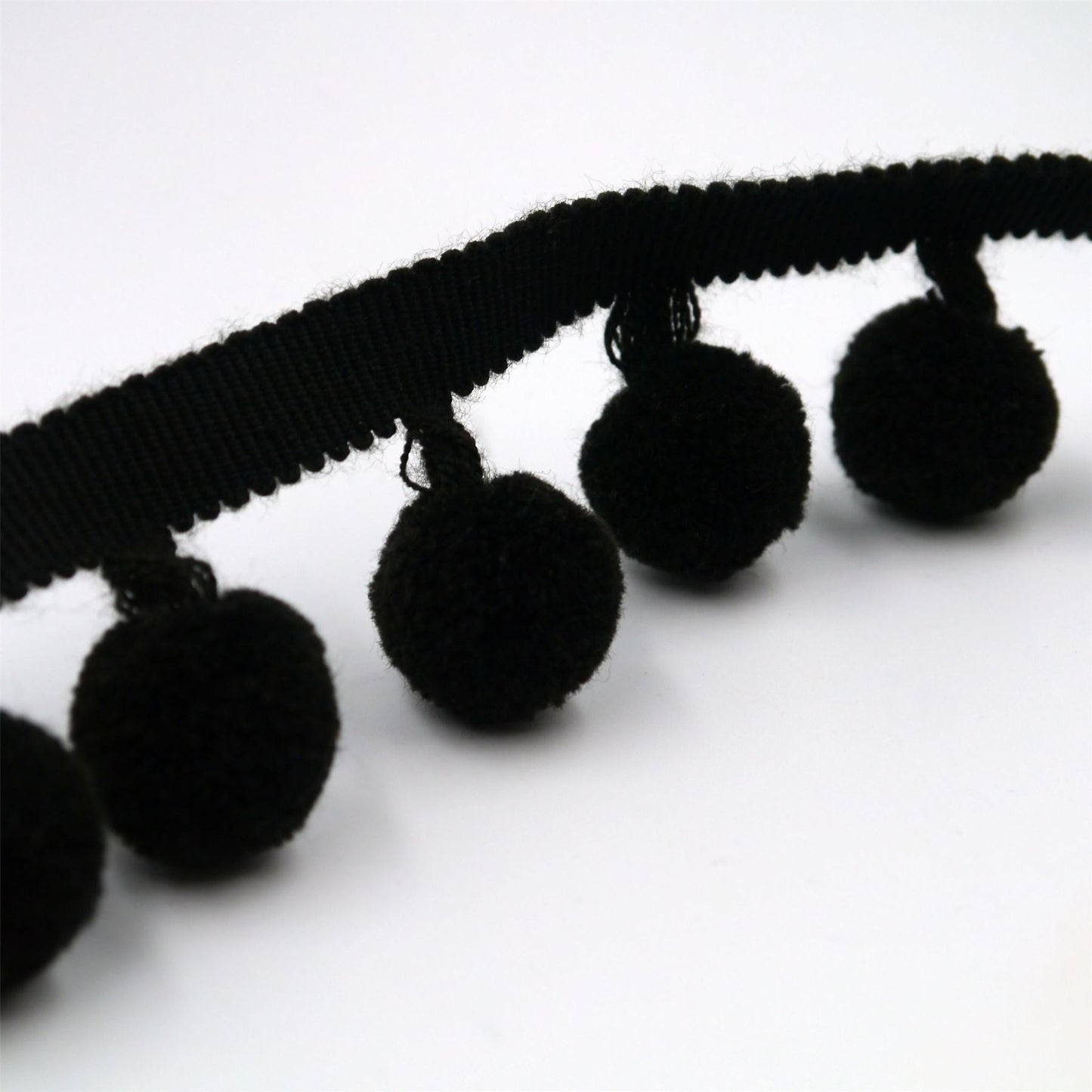 Luxury Pom-Pom Fringe Braid 45mm x1m - 9703