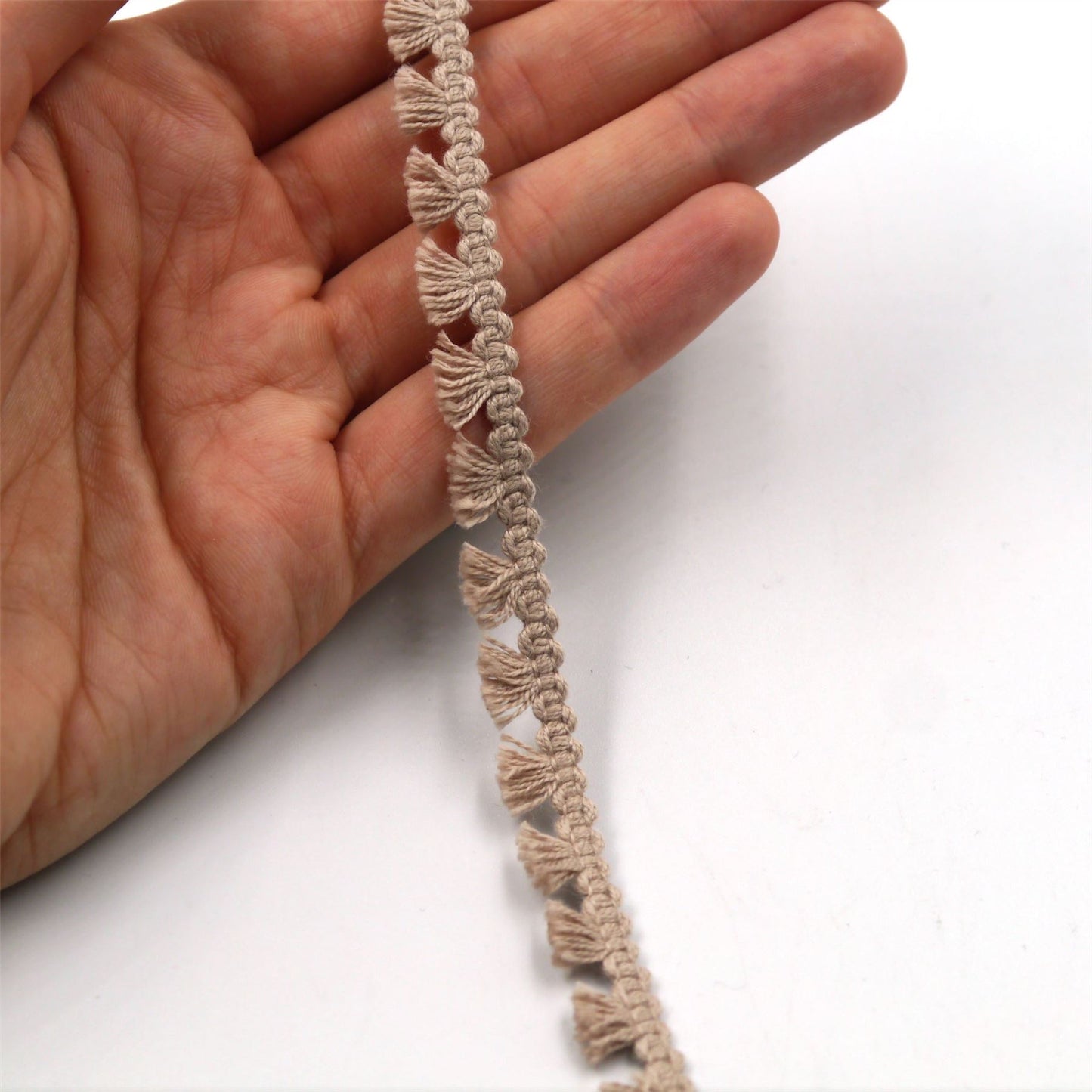 Cotton Tassel Fringe Braid 10mm x1m - 6341