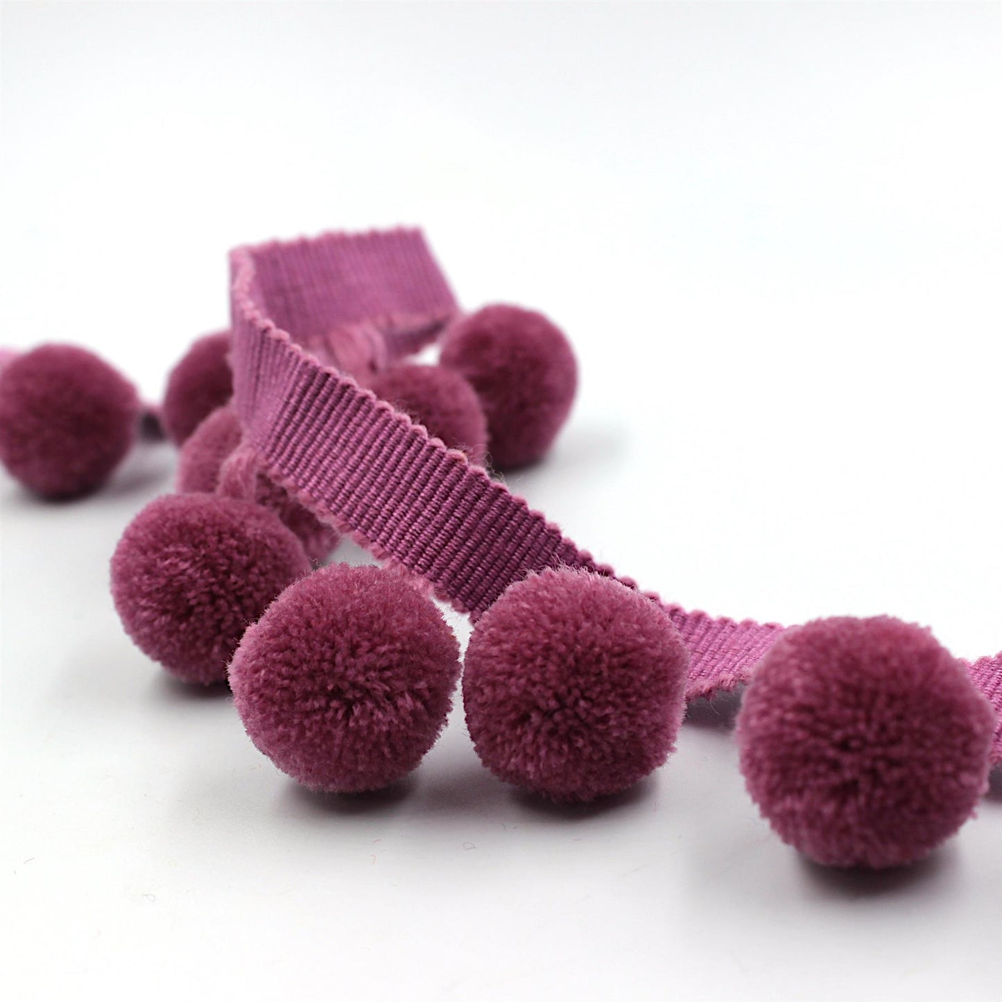 Pom-Pom Fringe Braid 45mm x1m - 5521
