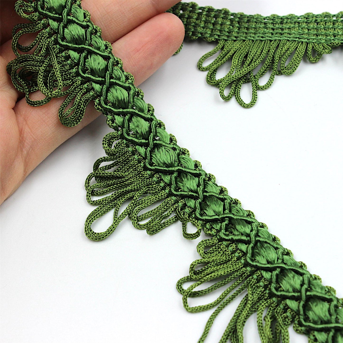 Vintage Braid With Van Dyke Fringe 40mm 2389