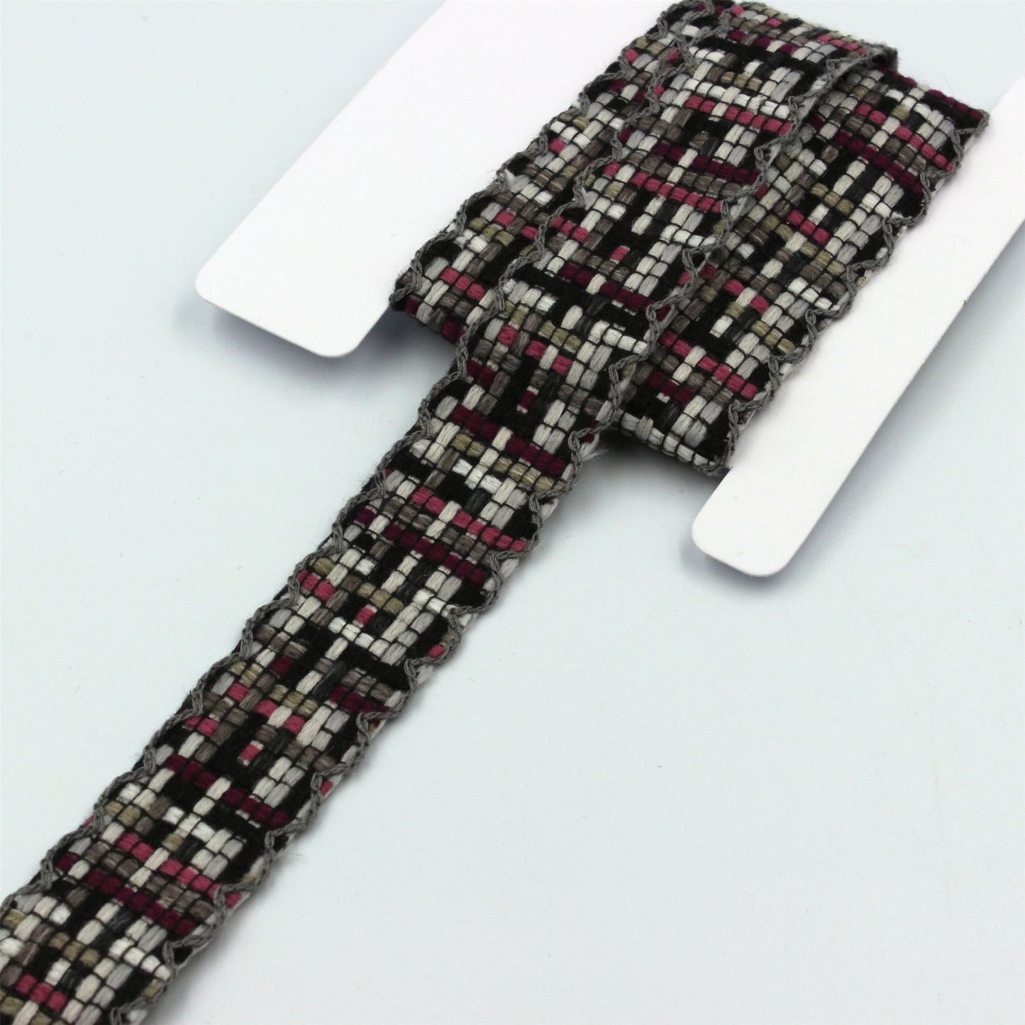 Wool-Effect Woven Braid With Crochet Edge 25mm 6122