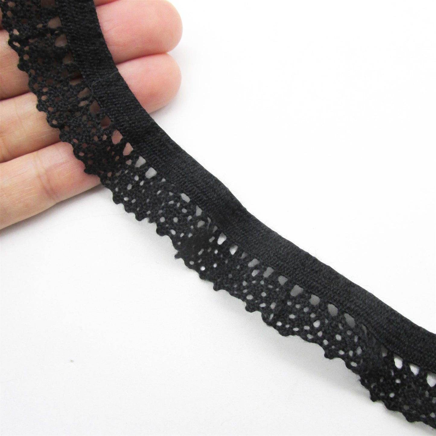 Elasticated Cotton Crochet Lace 20mm x1m - 9835