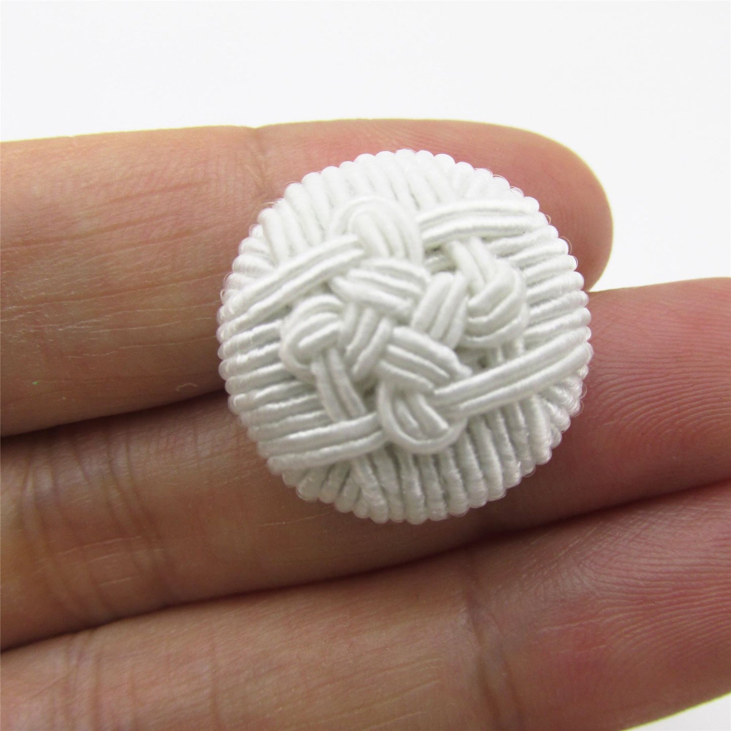 Knot Design Passementerie Button - White - 20mm - 5305