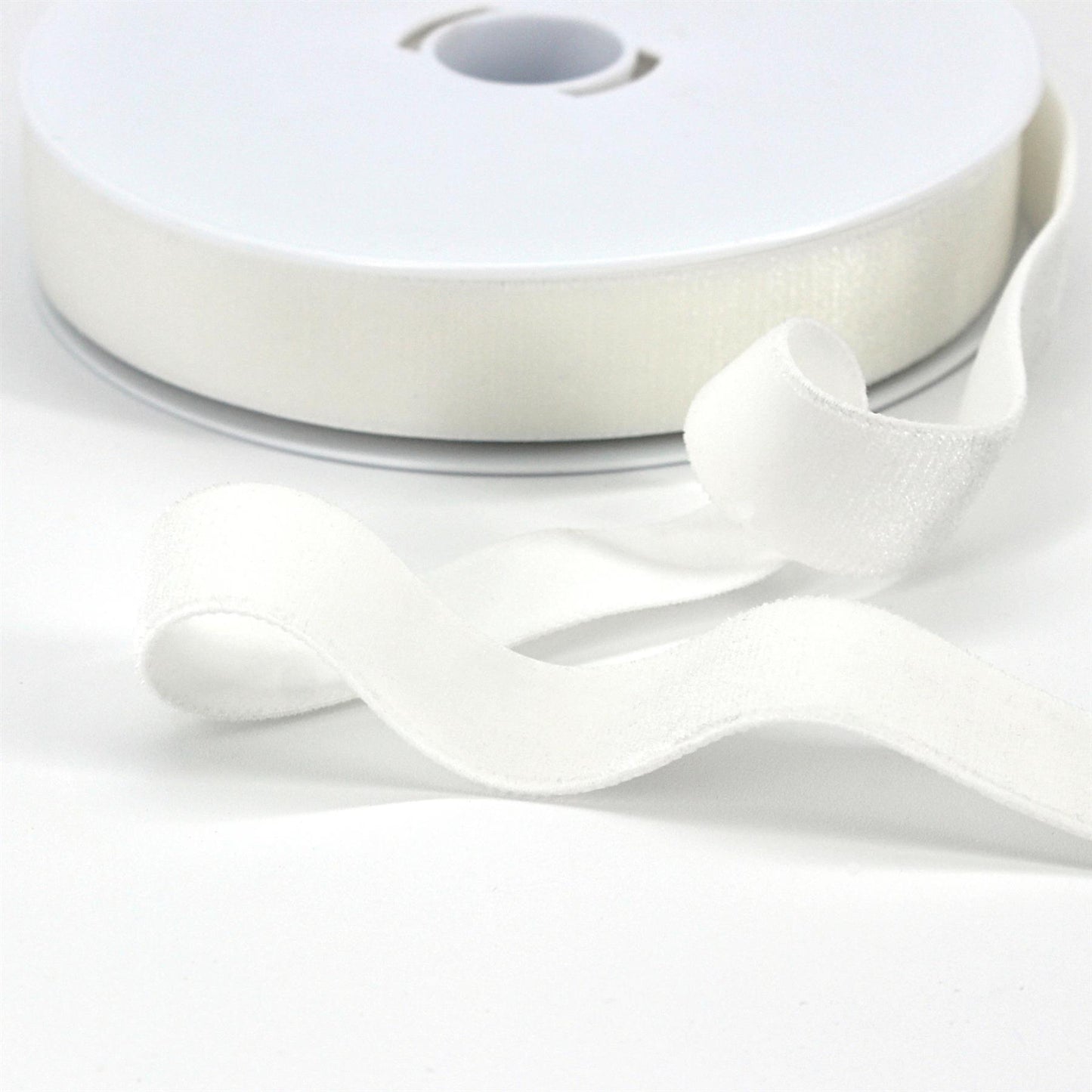 Stretch Velvet Ribbon - 23mm x 1m - 6006